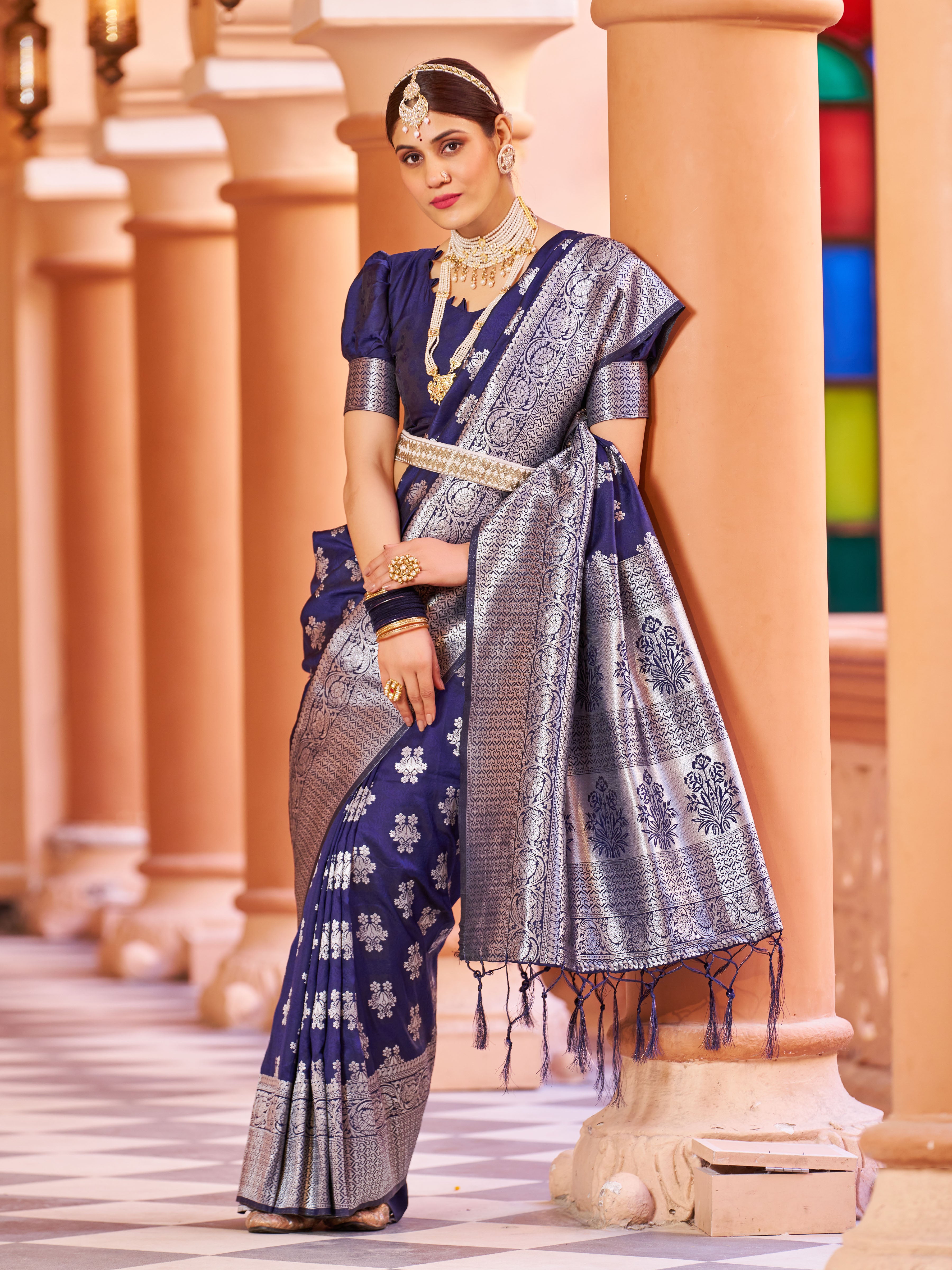 Vsaree Blue Kanjivaram Silk Saree With Golden Zari Weaving Borders And Heavy Rich Pallu