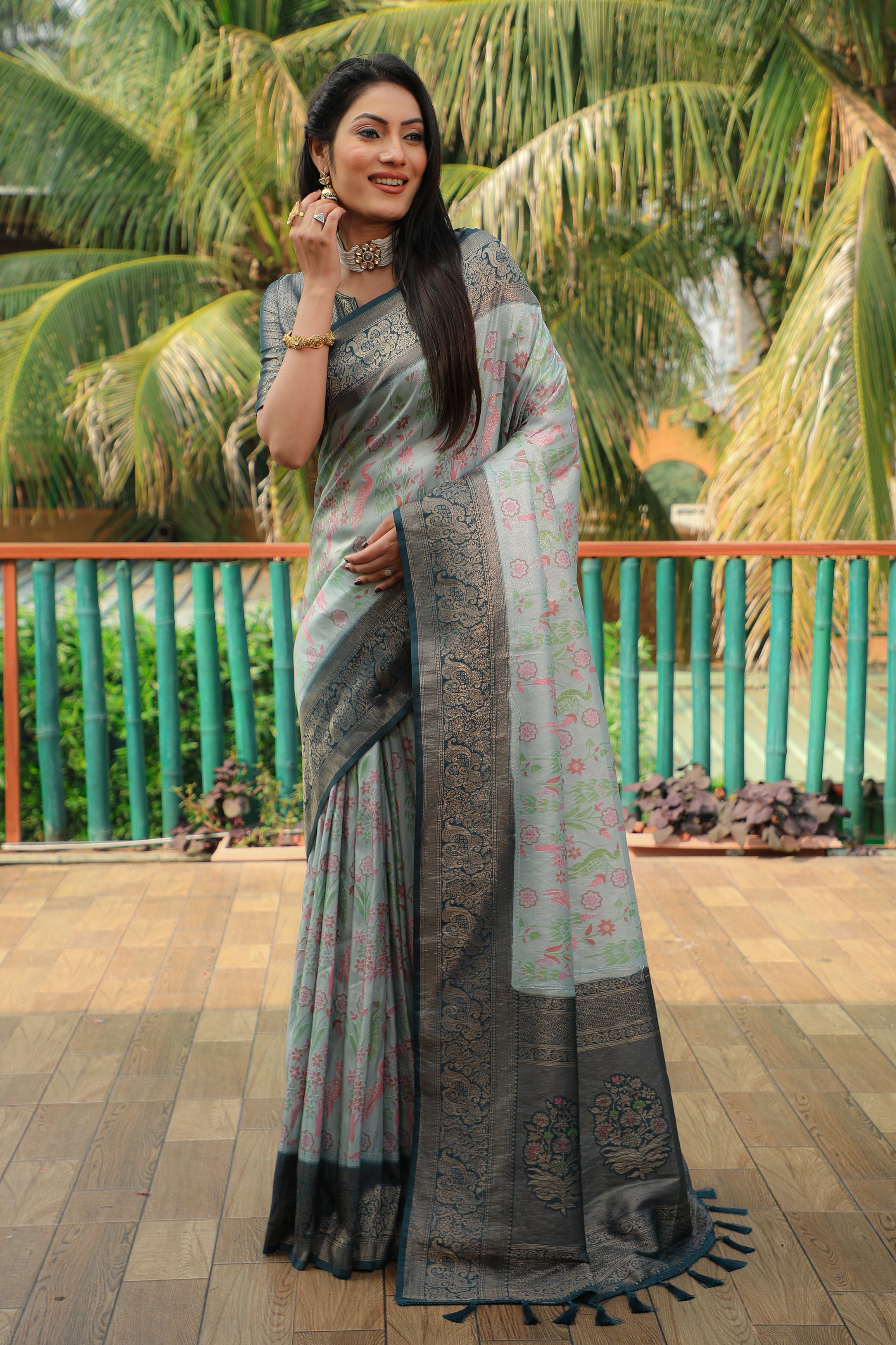 Vsaree Peacock Design Copper Zari Weaving Kanjivaram Silk Saree With Attrective Blouse And Rich Pallu