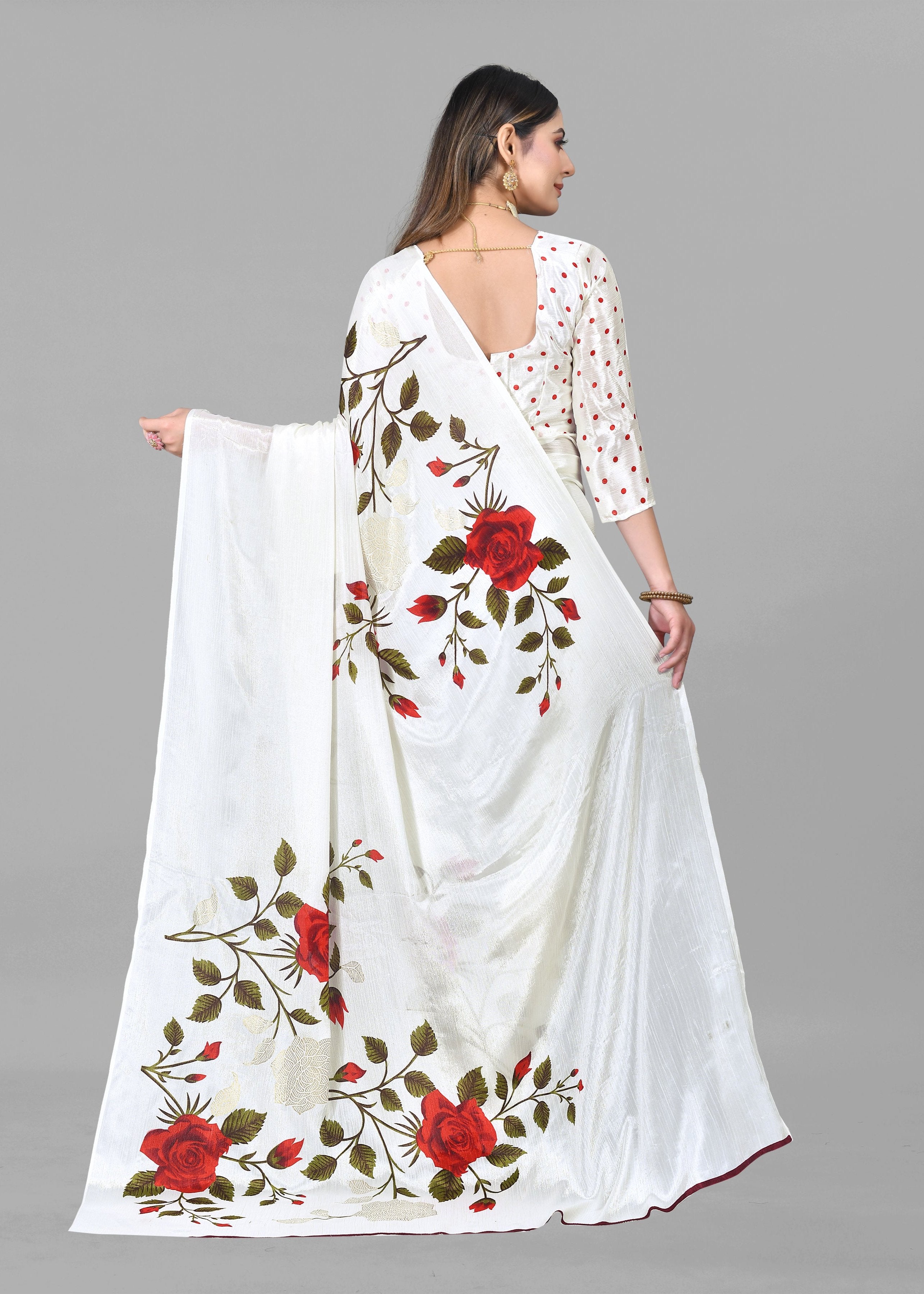 Vsaree White Printed Chiffon Saree With Pallu And Printed Chiffon Blouse