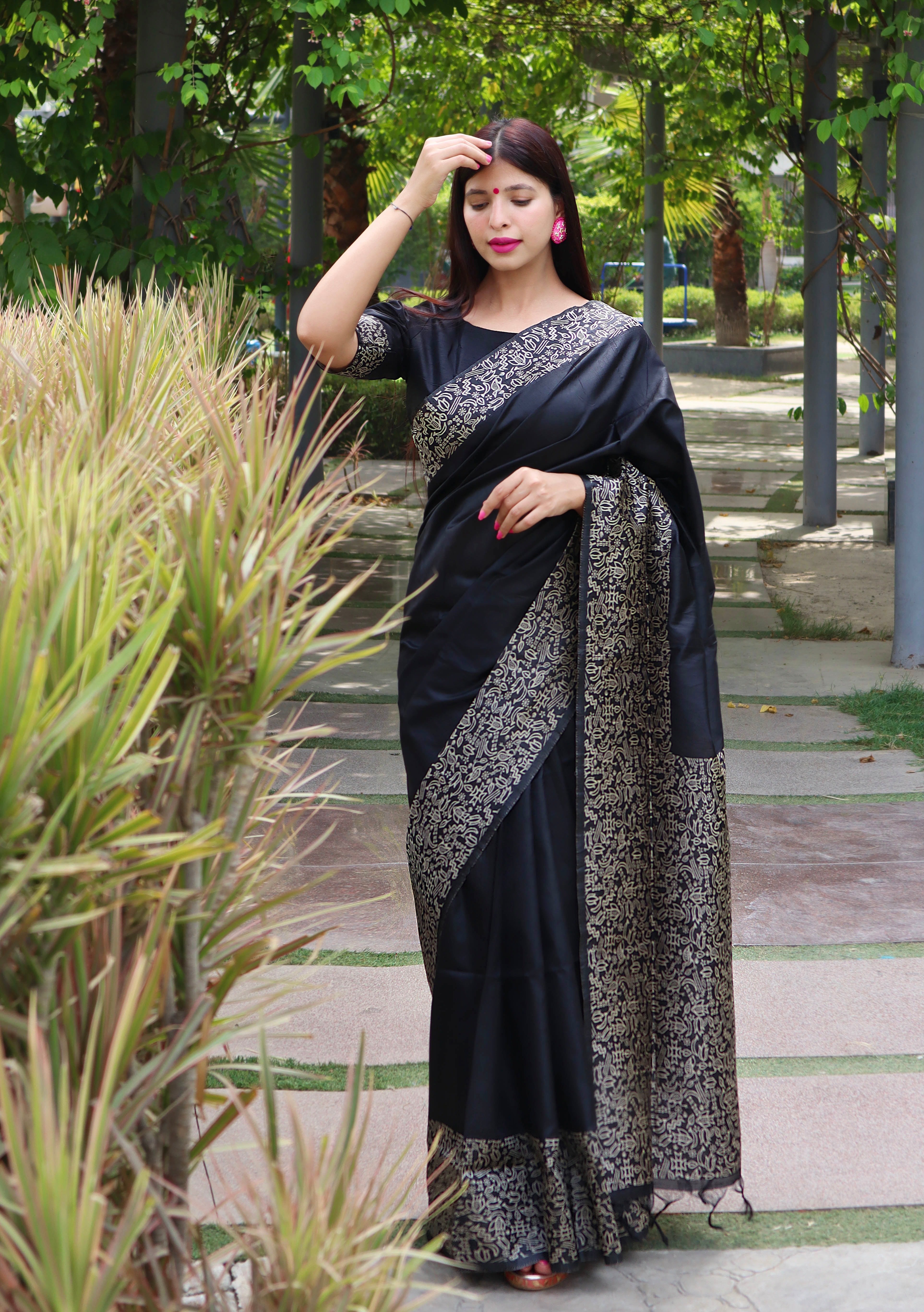 Vsaree Black Raw Silk Designer Saree With zari woven Bomkai Temple Border and contrast zari pallu And Blouse