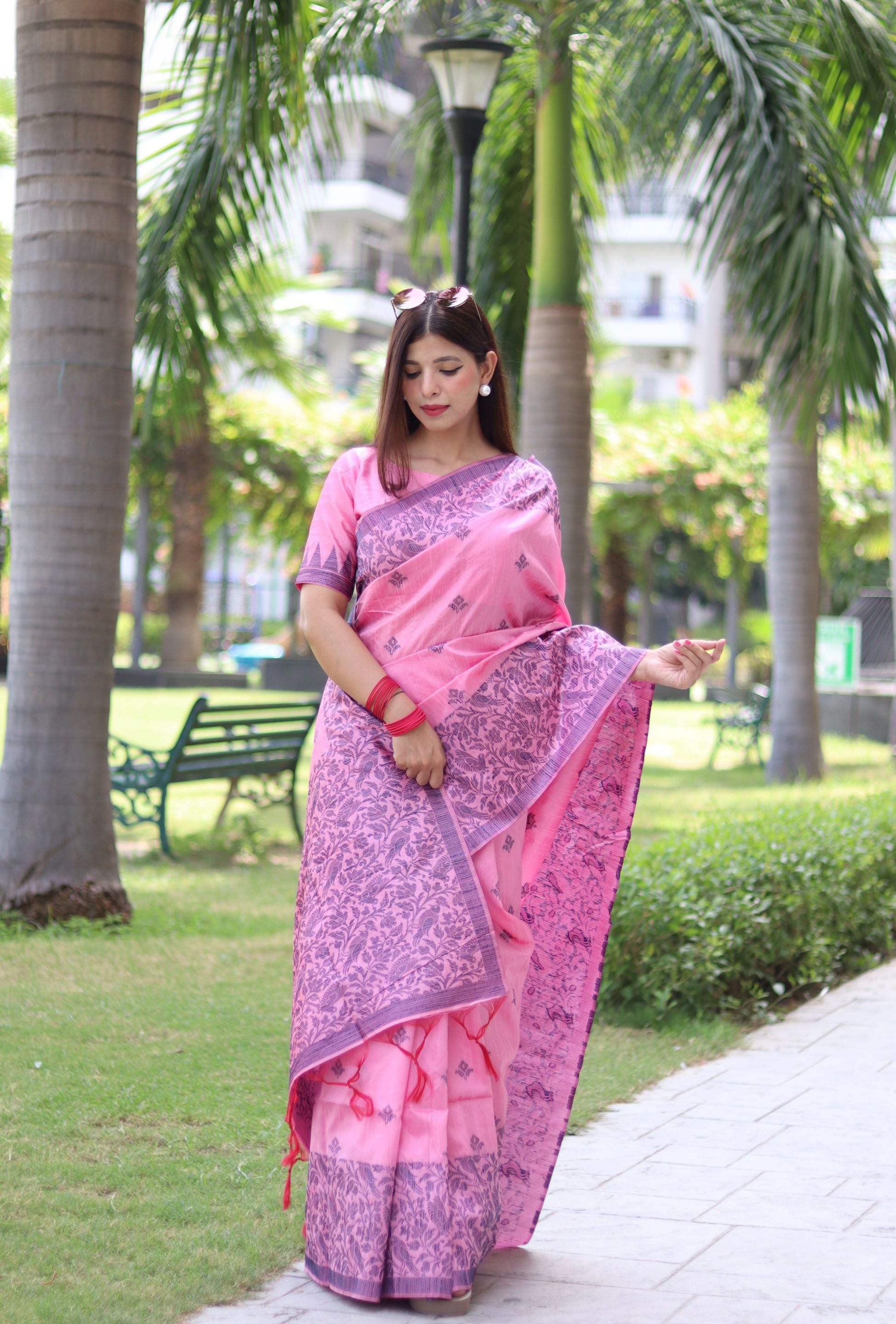 Vsaree Pink Raw Silk Saree With All over weaving Butties And weving pallu and Blouse