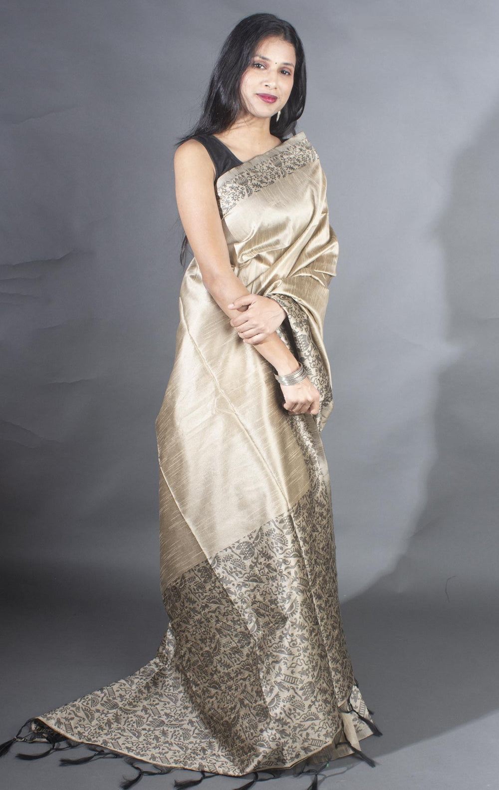 Vsaree Cream  Raw Silk Saree With Rich Pallu and Contrast Blouse Piece For Women