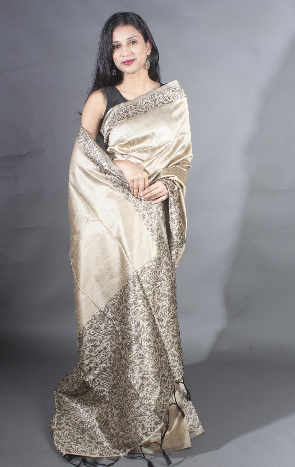 Vsaree Cream  Raw Silk Saree With Rich Pallu and Contrast Blouse Piece For Women