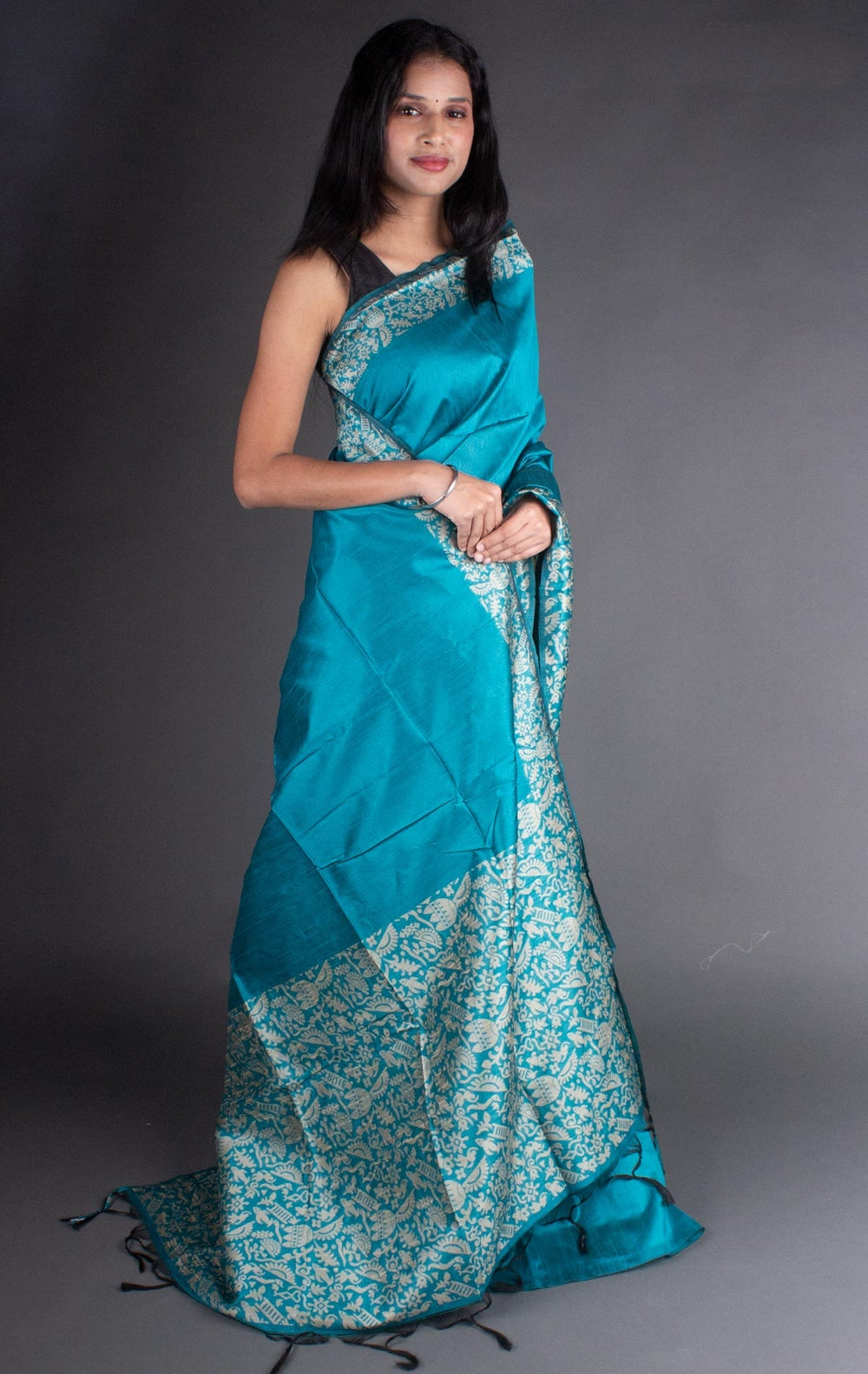 Vsaree Sky Blue Raw Silk Saree With Rich Pallu and Contrast Blouse Piece For Women