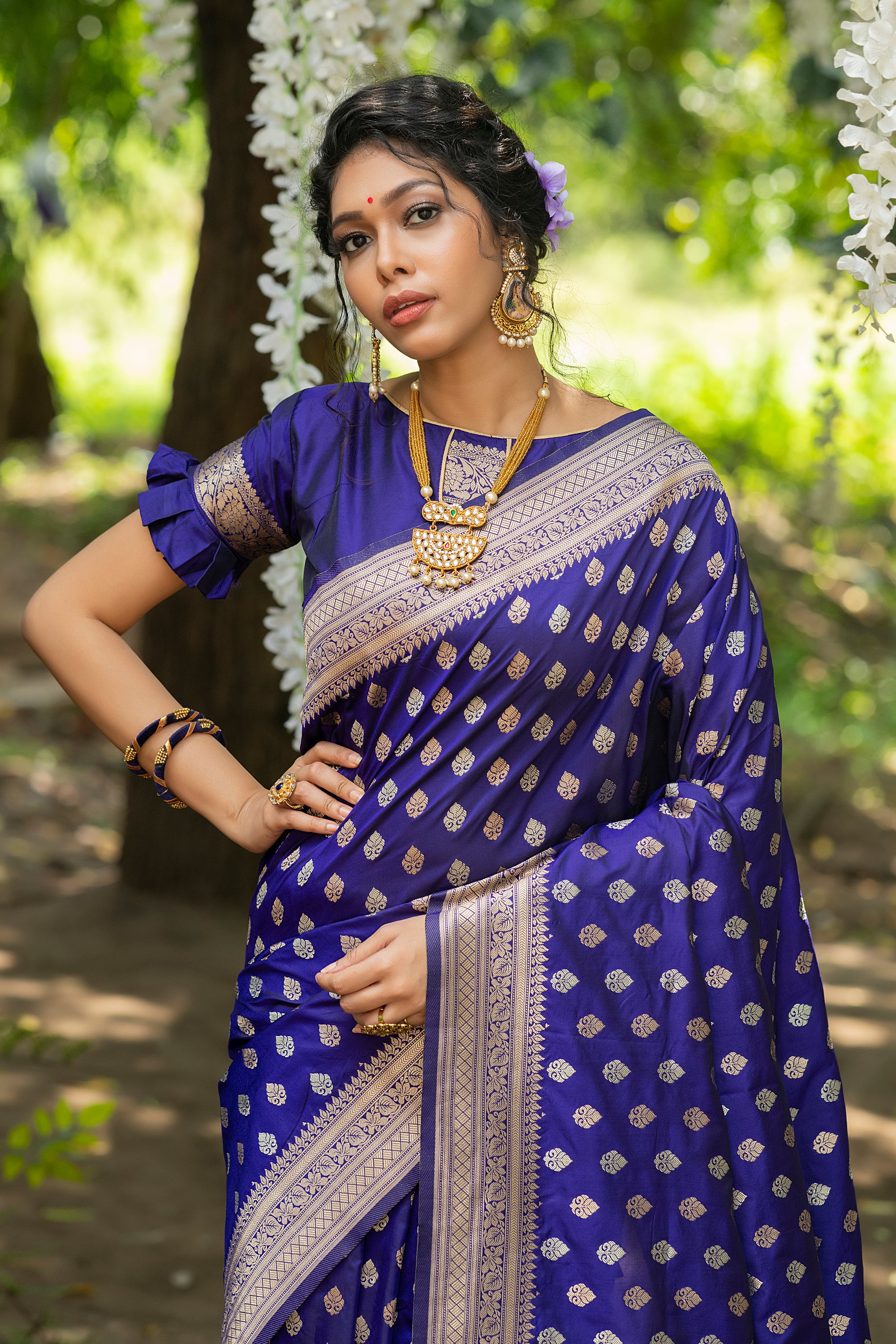 Vsaree Blue Katan Silk Saree With zari weaving pallu Or Border And BlouseBlue