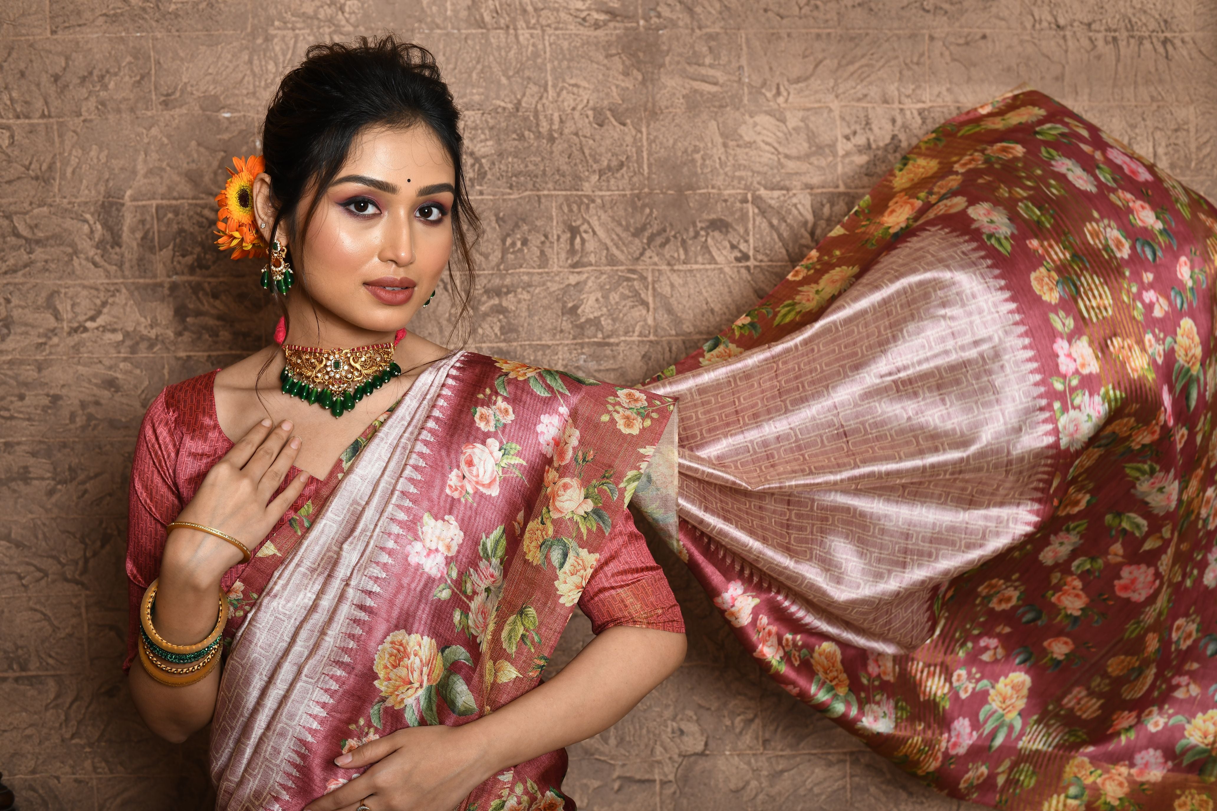 Vsaree Pink Tussar Silk Saree  Beautiful Print And Contrat Pallu And Border With Contrast Blouse