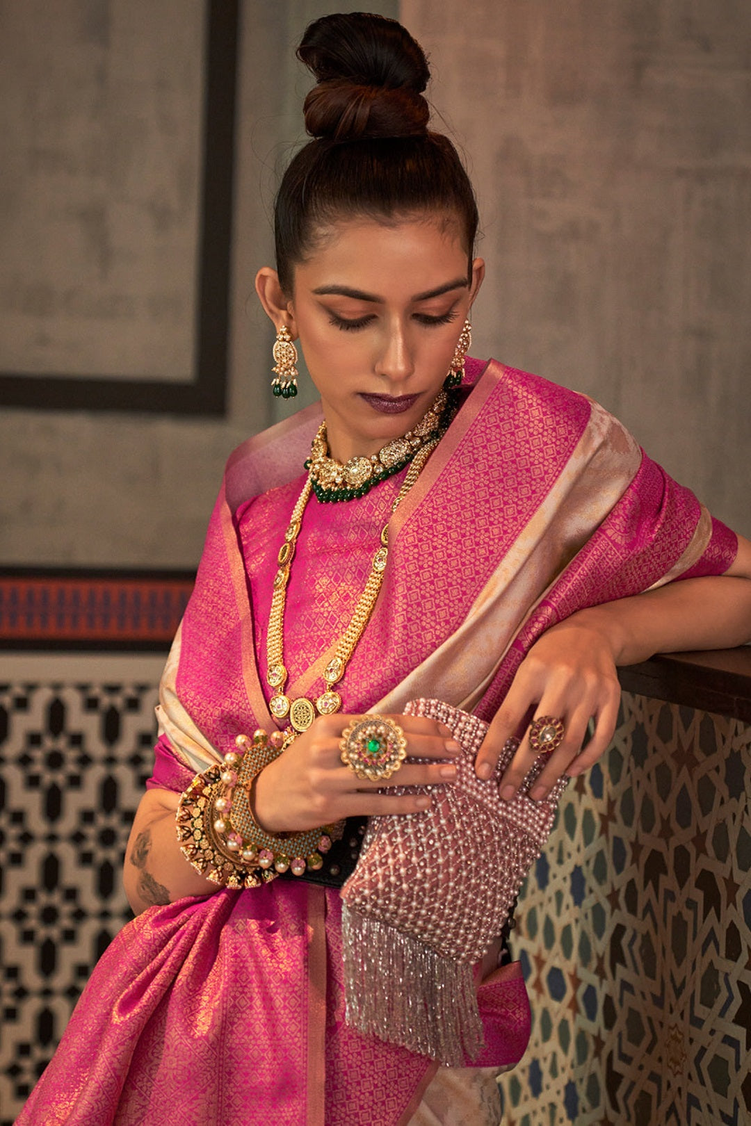 Perfect Pink Woven Two Tone Organza Silk Saree With Golden Zari Border and Matching  Blouse for Casual Wear Stylish Saree Indian Saree - Etsy