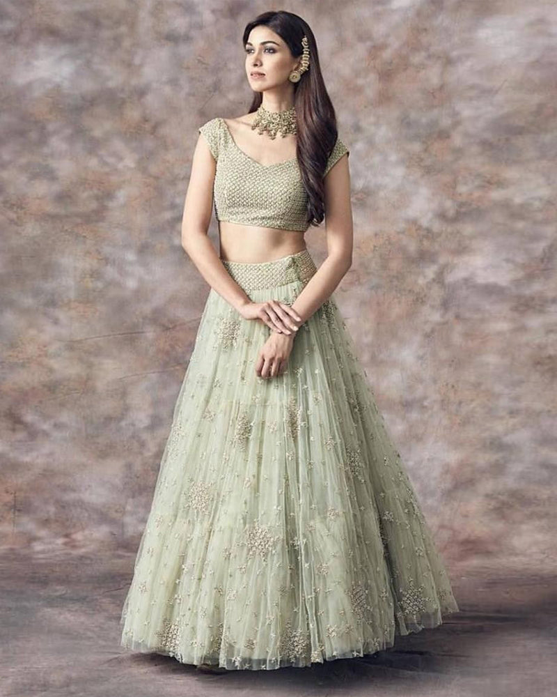 WOMEN'S LIGHT-GREEN DESIGNER EMBROIDERD AND SEQUINS WORK PARTY WEAR LEHENGA CHOLI