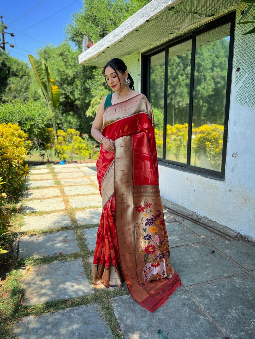 Vsaree Printed Design Soft Silk Saree With Rich Designer Pallu And Blouse