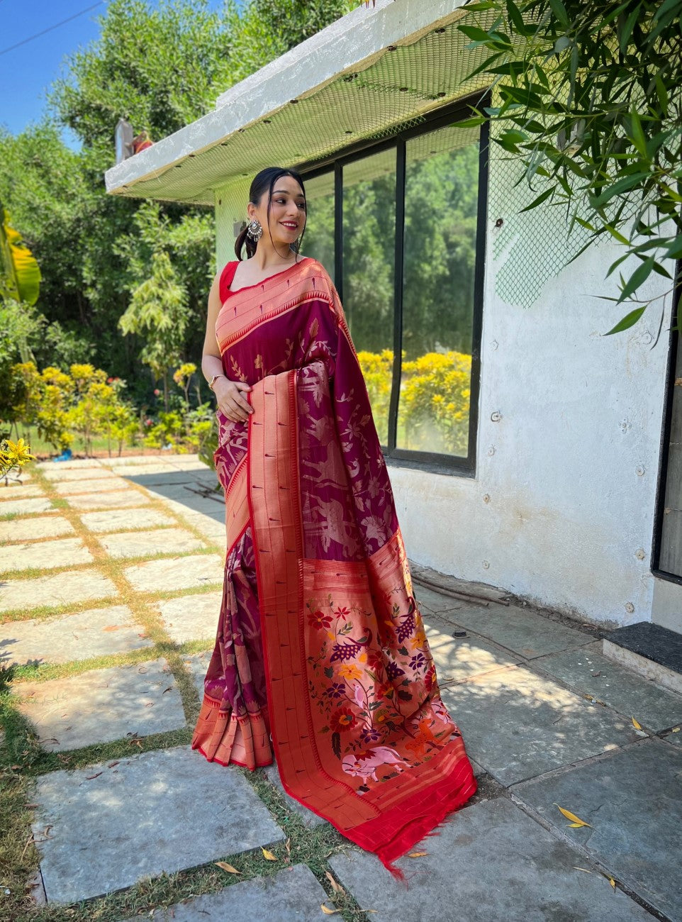 Vsaree Printed Design Soft Silk Saree With Rich Designer Pallu And Blouse