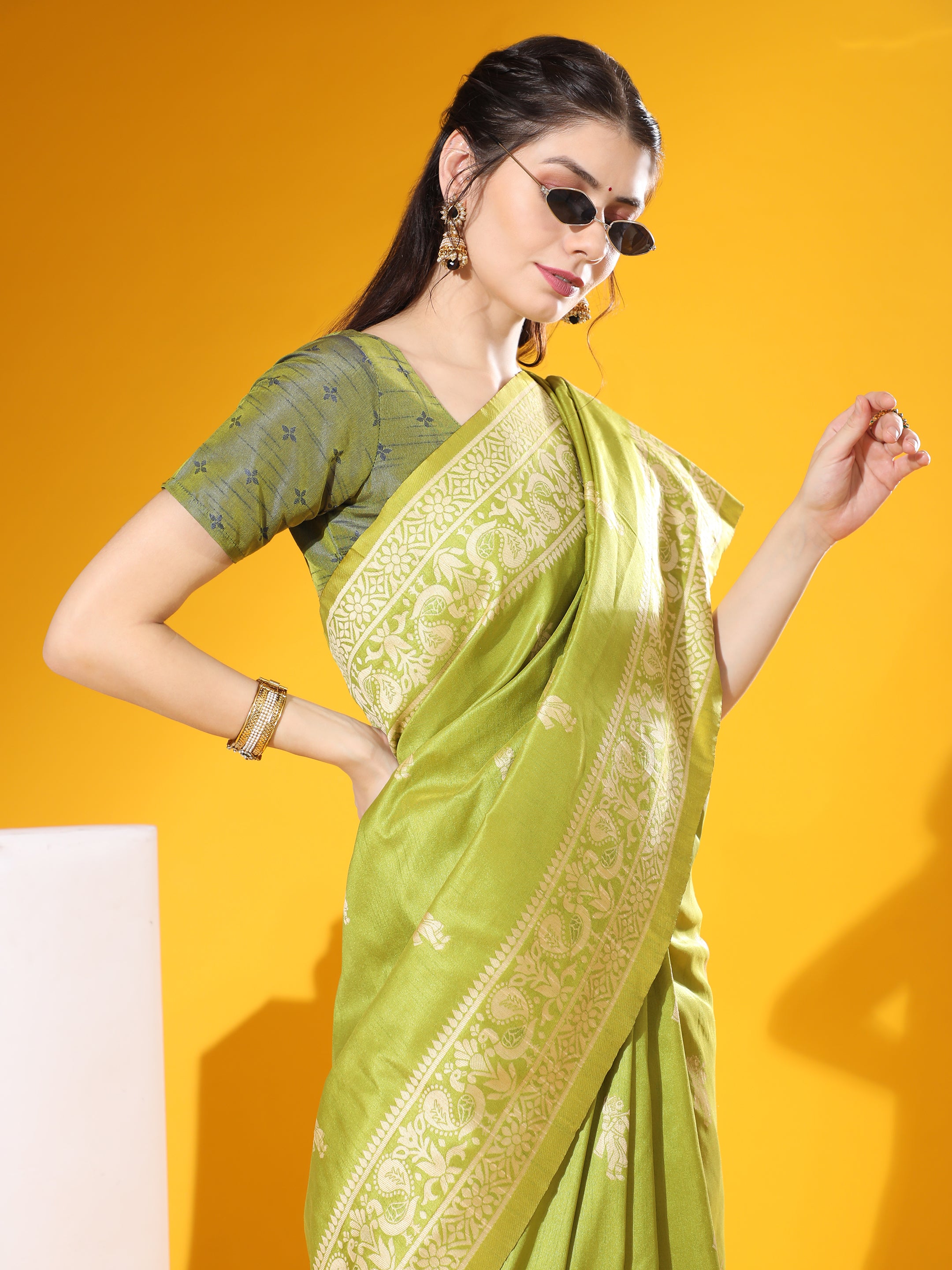 Vsaree Mahendi Soft Raw Silk  saree With Antique Design with Contrast Woven Pallu And Contrast Blouse