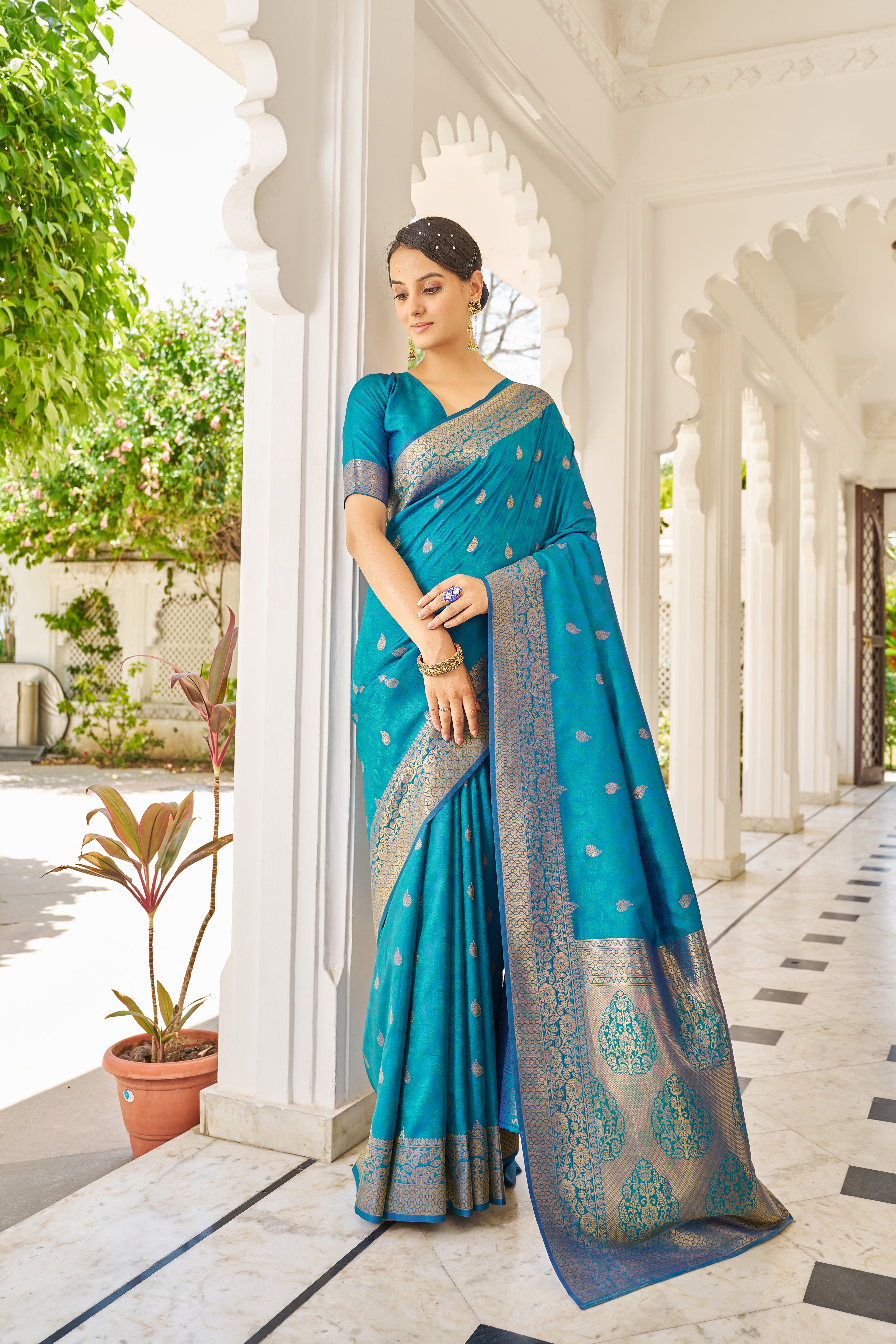 Vsaree Blue Cotton Silk Saree Zari Weaving Border And Fancy Pallu With Blouse