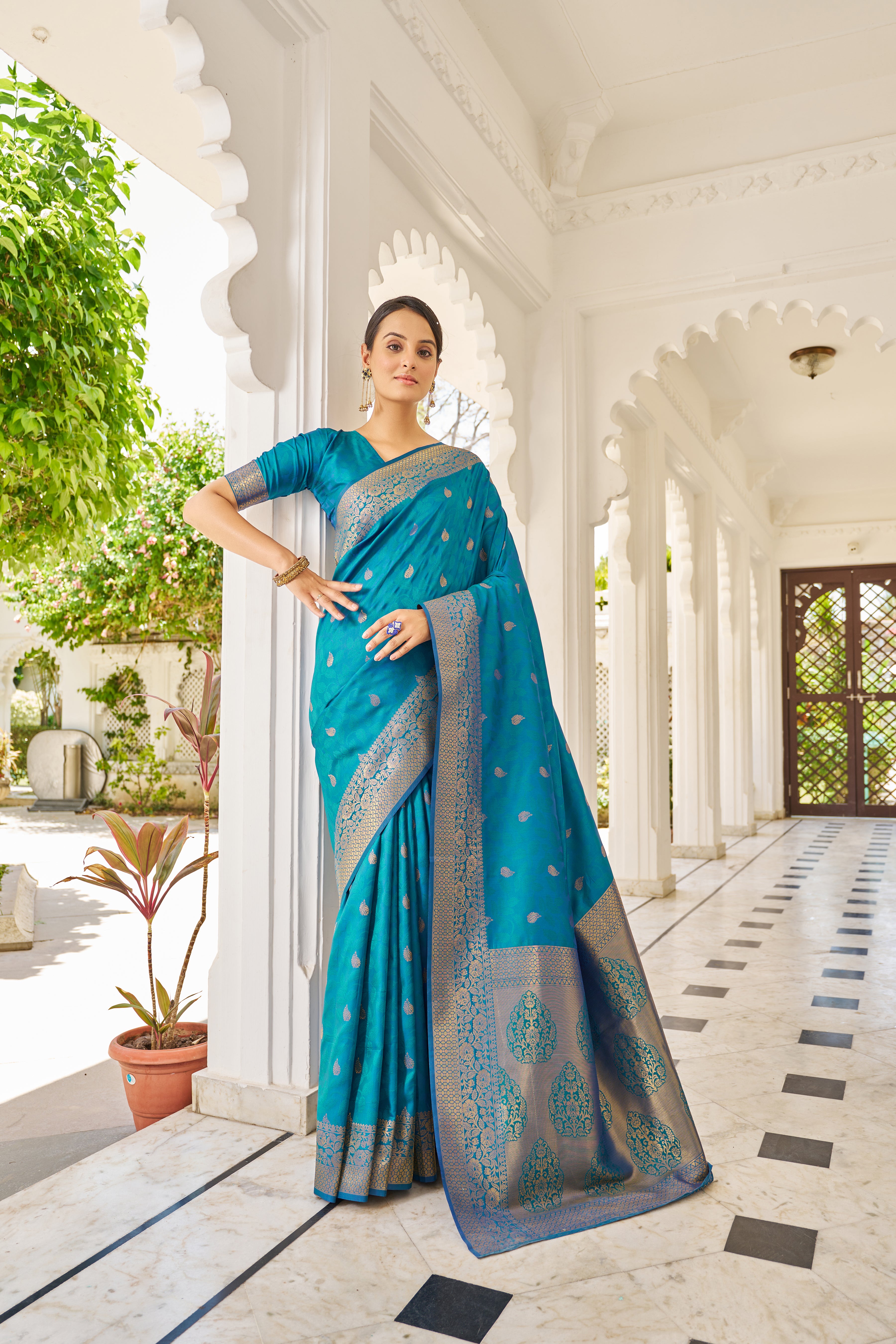 Vsaree Blue Cotton Silk Saree Zari Weaving Border And Fancy Pallu With Blouse