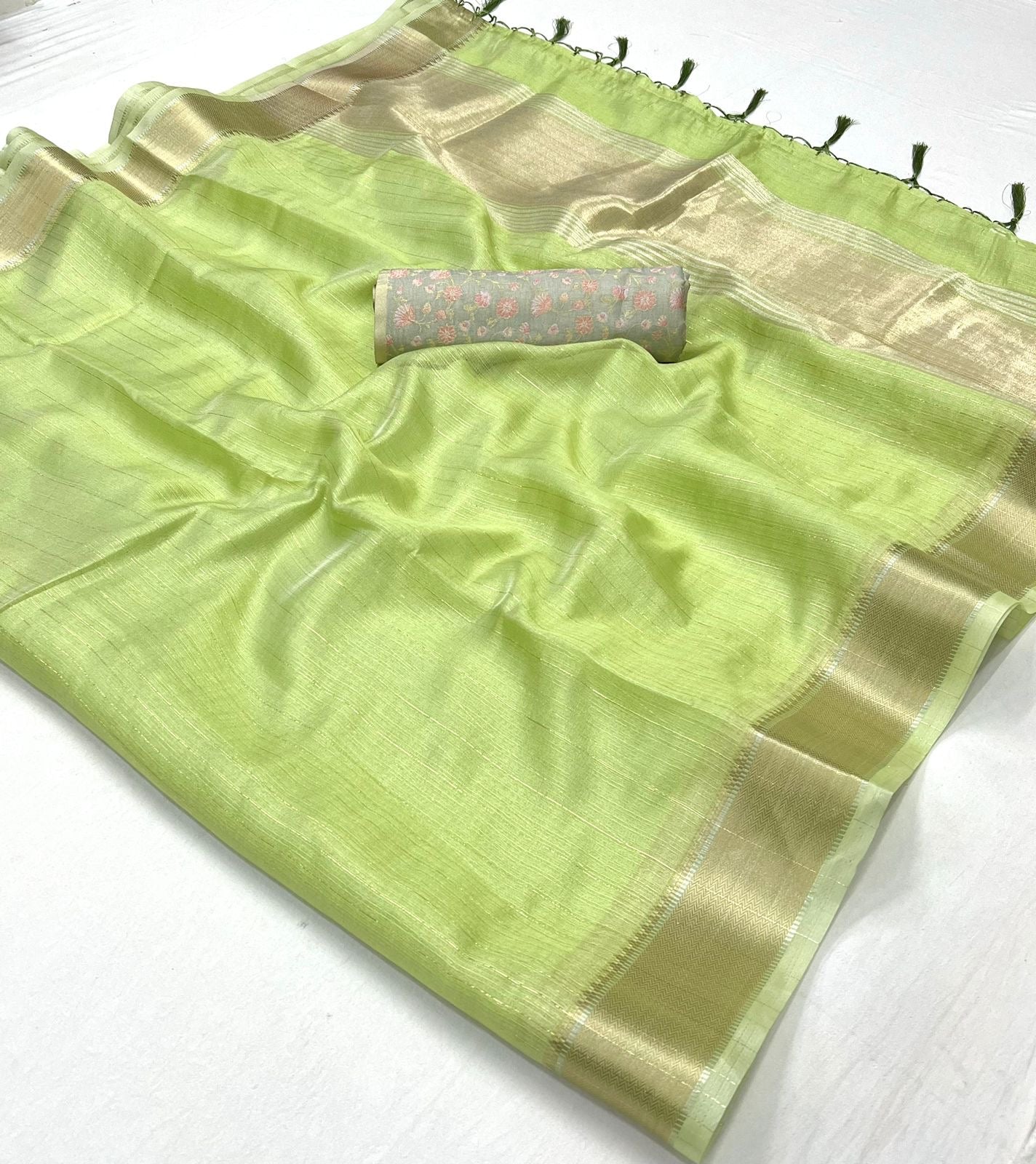 Vsaree Light Green Chiffon Silk Saree And Zari Waving Border With Blouse For Women