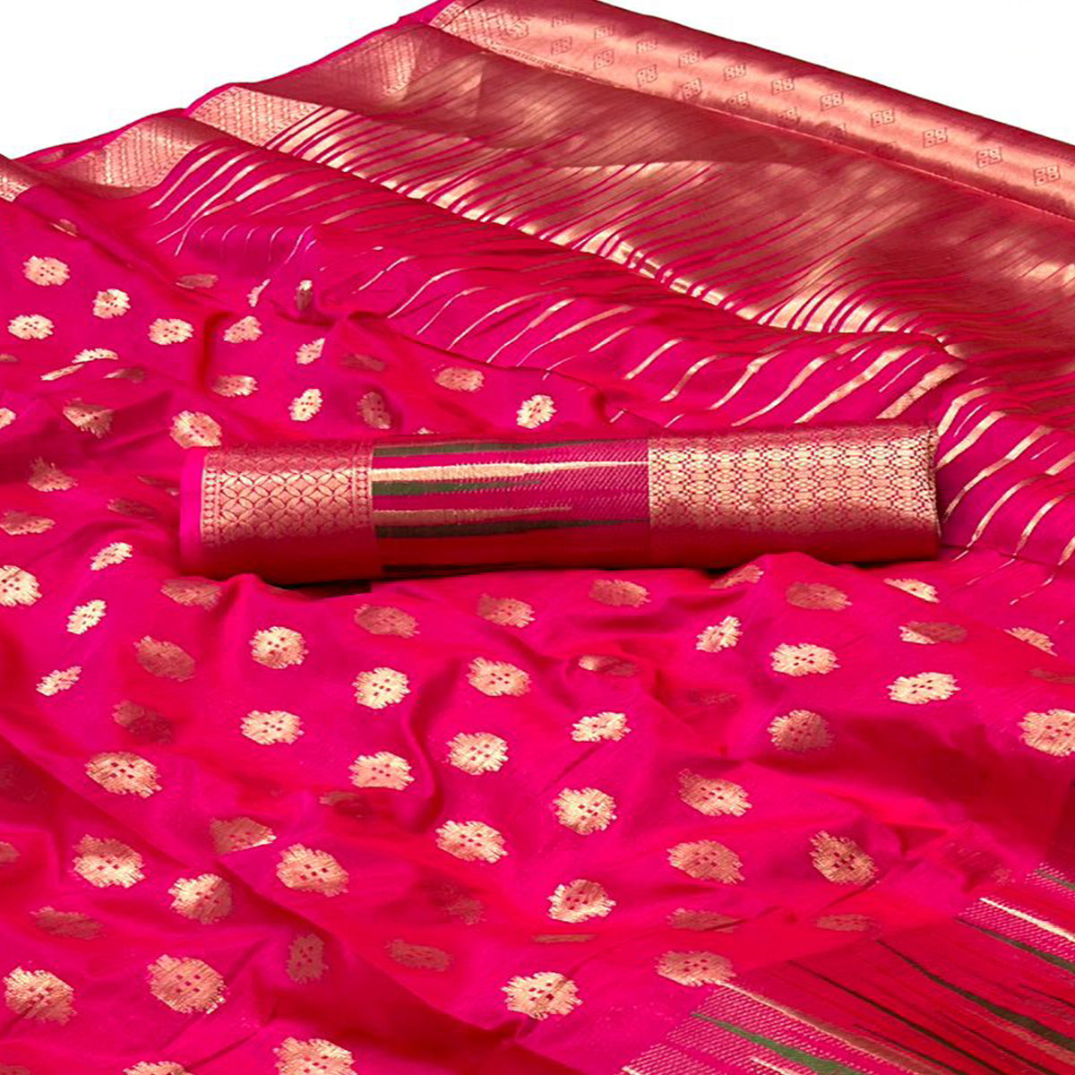 Vsaree Pink Banarasi Organza Zari Weaving Border And Hevy Rich Pallu With Blouse