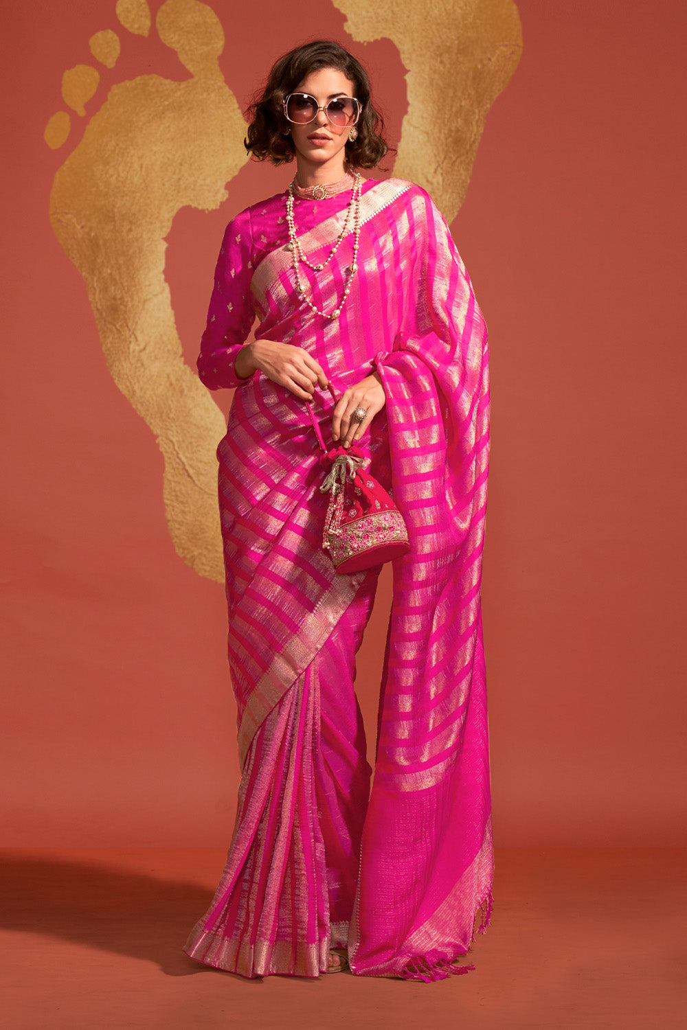 Vsaree Rani pink Banarasi Soft Silk Golden Border With Banarasi Design Saree And Blouse