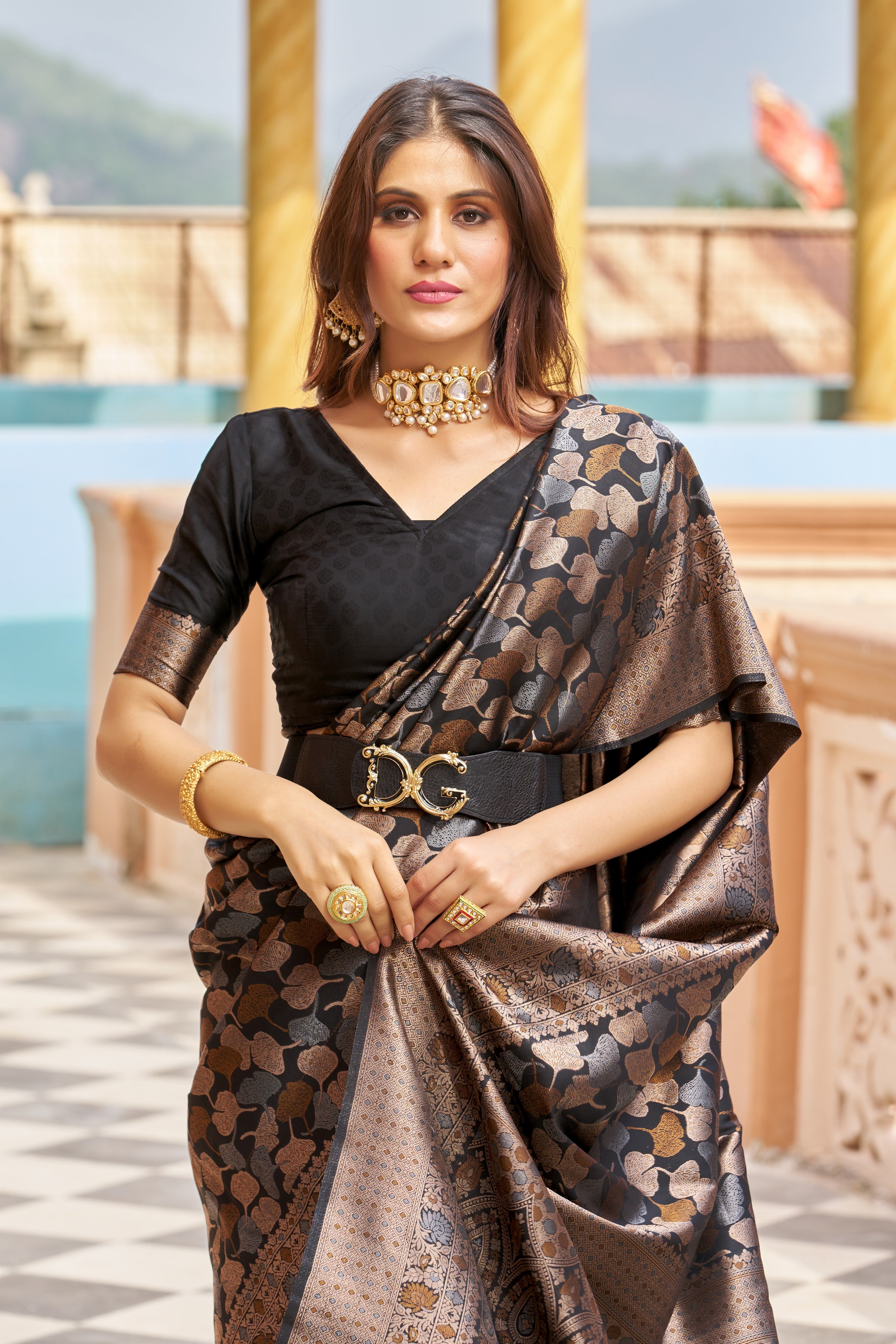 Designer Pure Kanjivaram Silk Golden Border With Banarasi Design Saree And Blouse