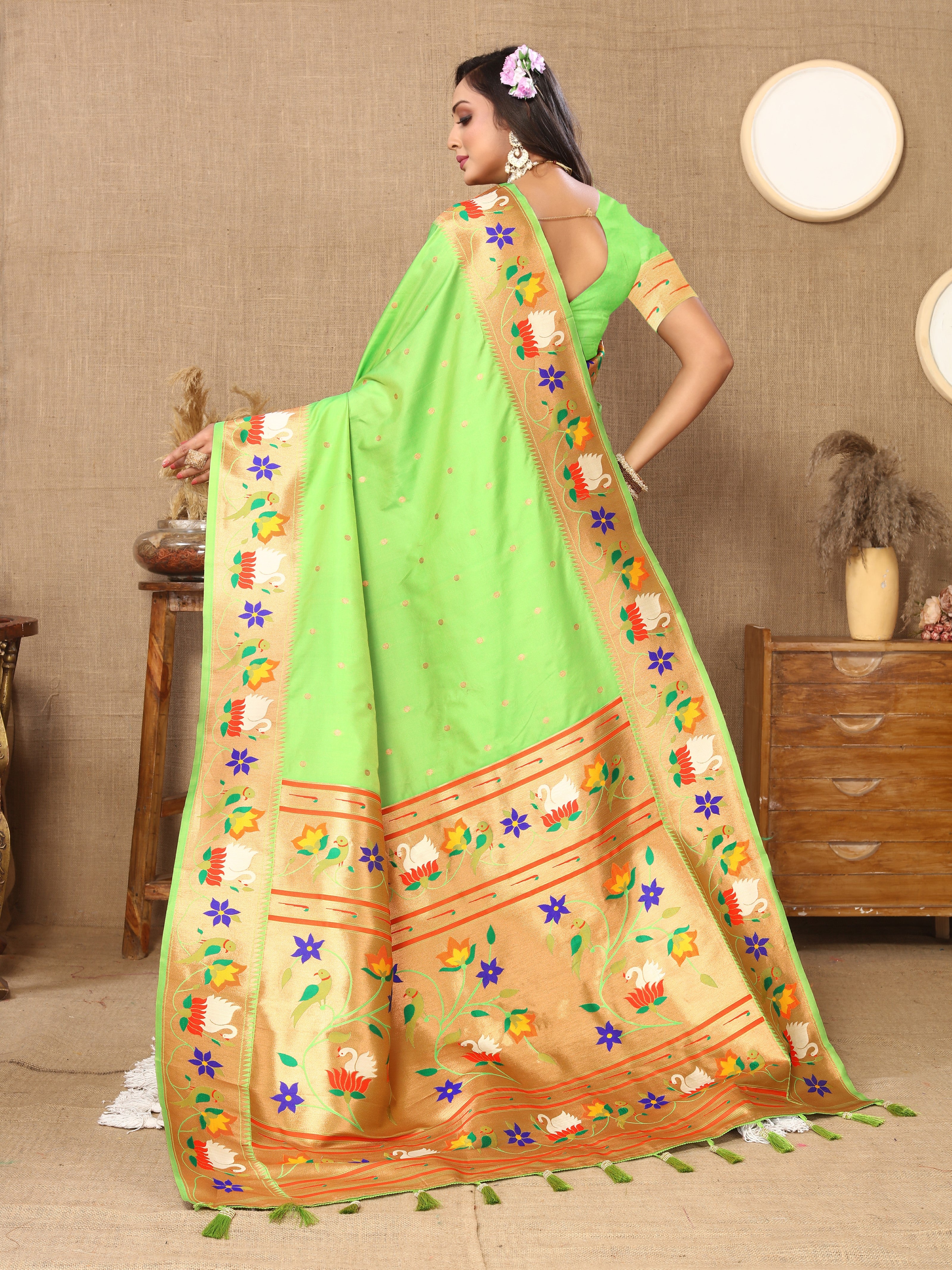 Vsaree Parrot Green Paithani Silk Flower Border And Zari Weaving Rich Pallu With Blouse