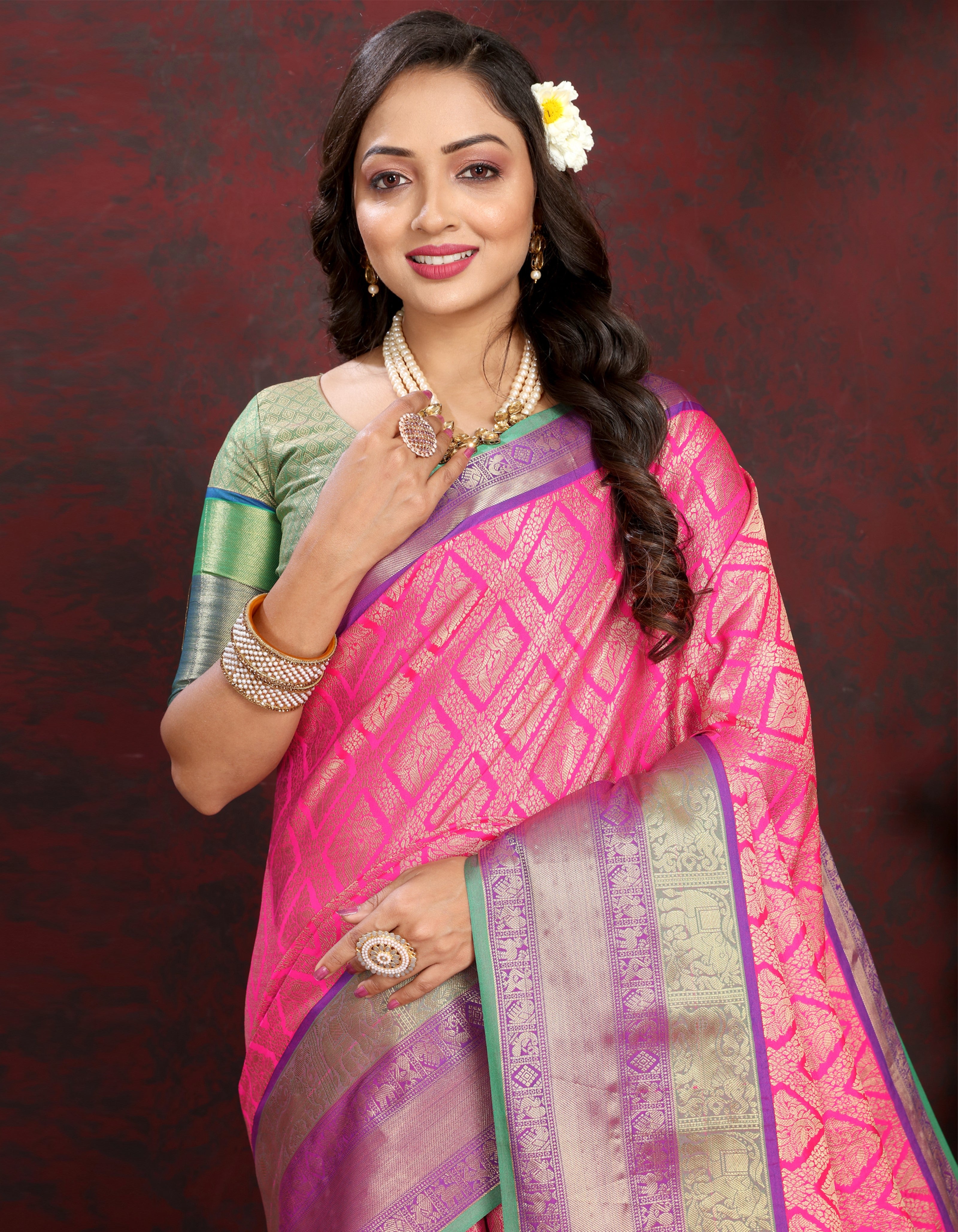 Vsaree Light Pink Silk Blend Saree With Designer Border And Rich Pallu or Blouse