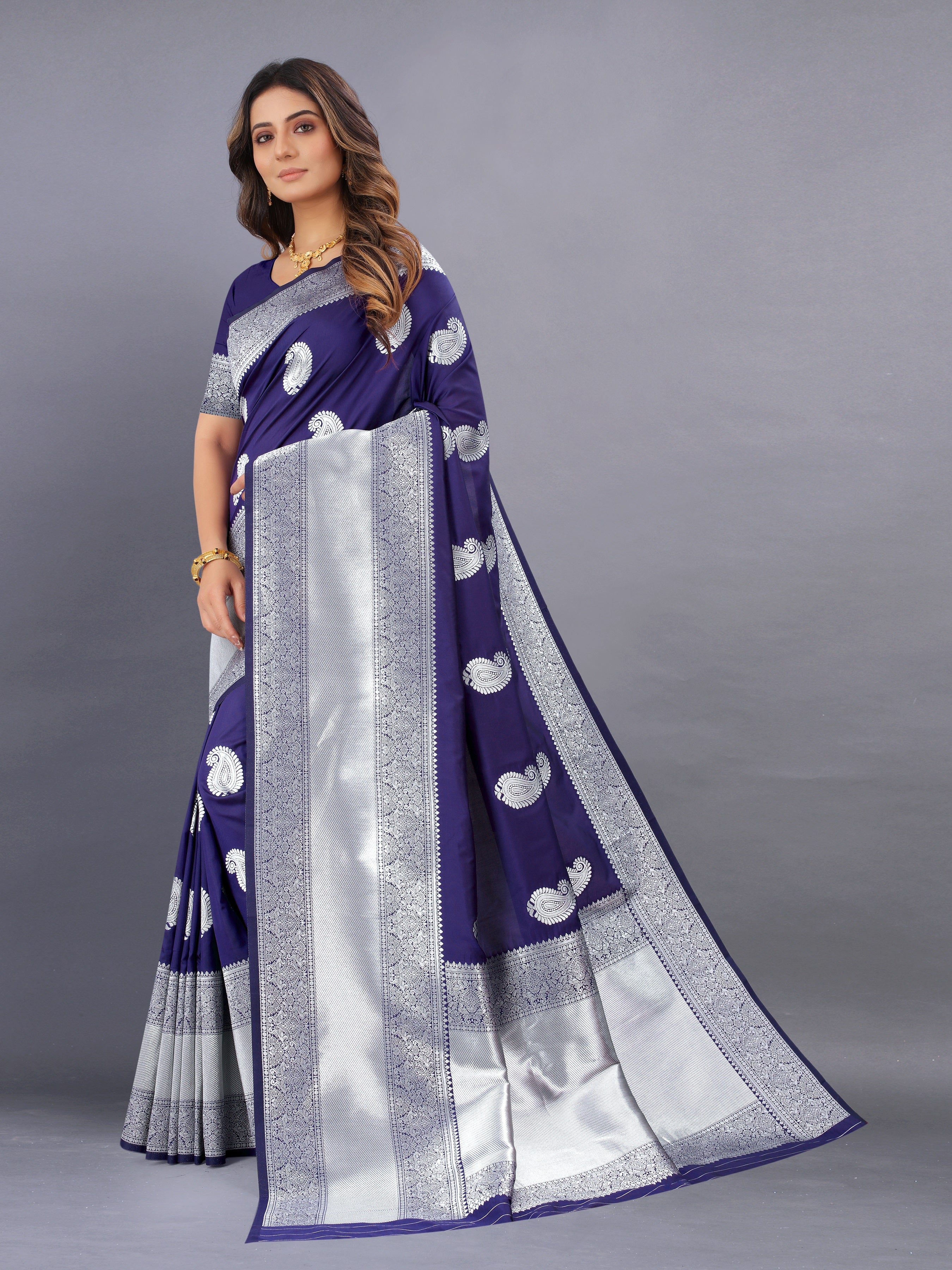 Vsaree Navy Blue Kanjivaram Silk And Zari weaving Saree With Designer Border And Blouse (Copy)