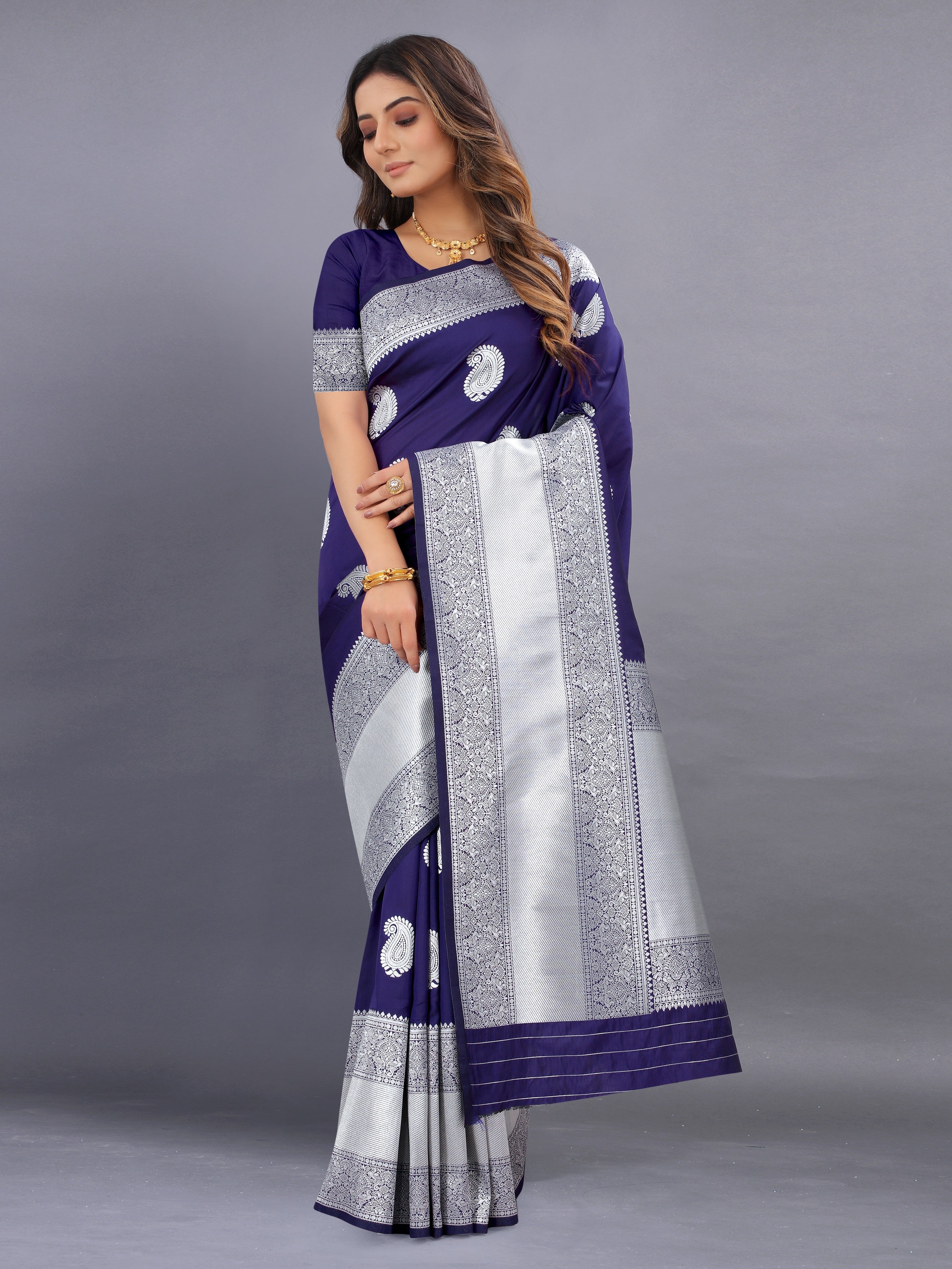 Vsaree Navy Blue Kanjivaram Silk And Zari weaving Saree With Designer Border And Blouse (Copy)