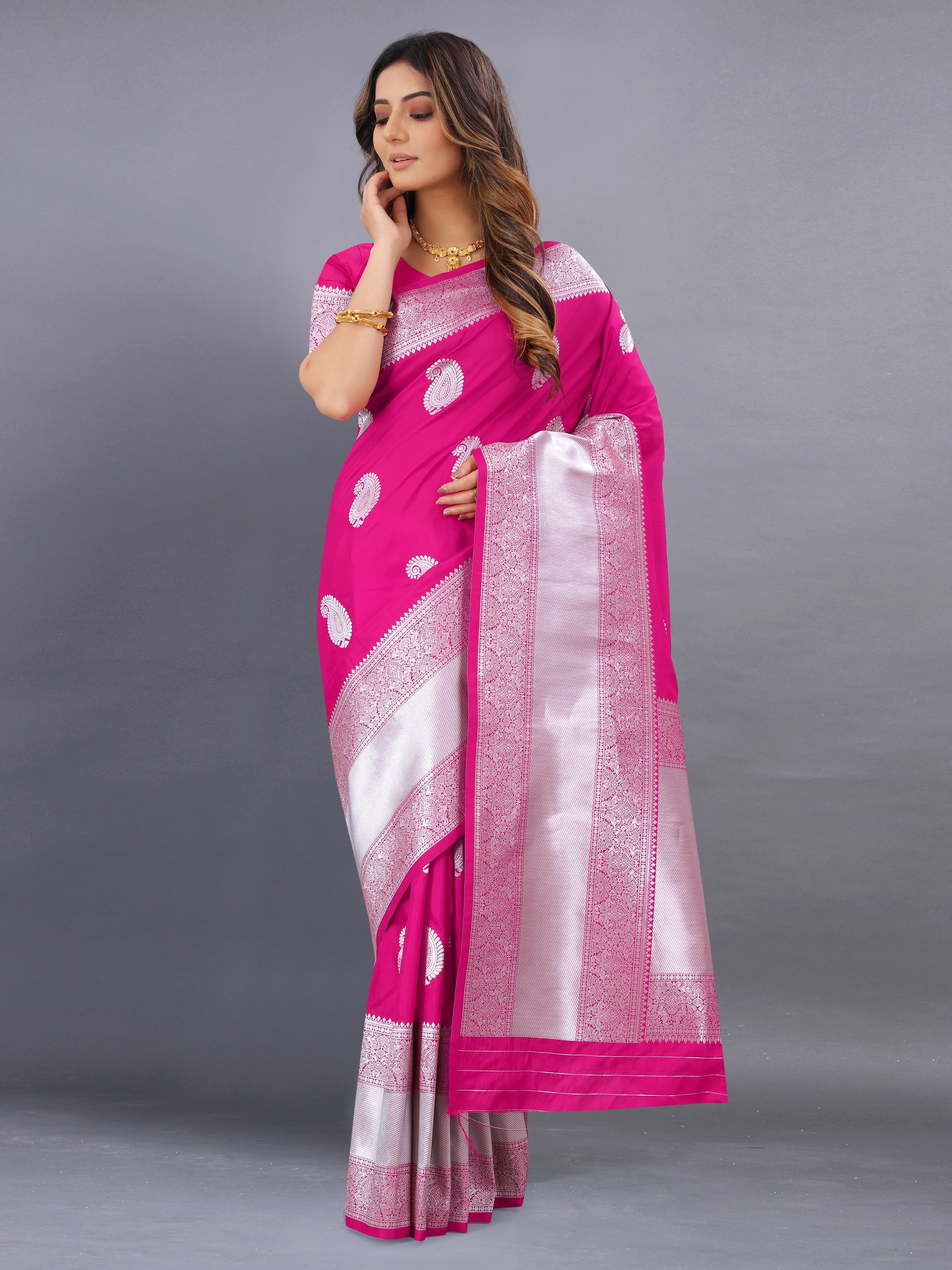 Vsaree Pink Kanjivaram Silk And Zari weaving Saree With Designer Border And Blouse