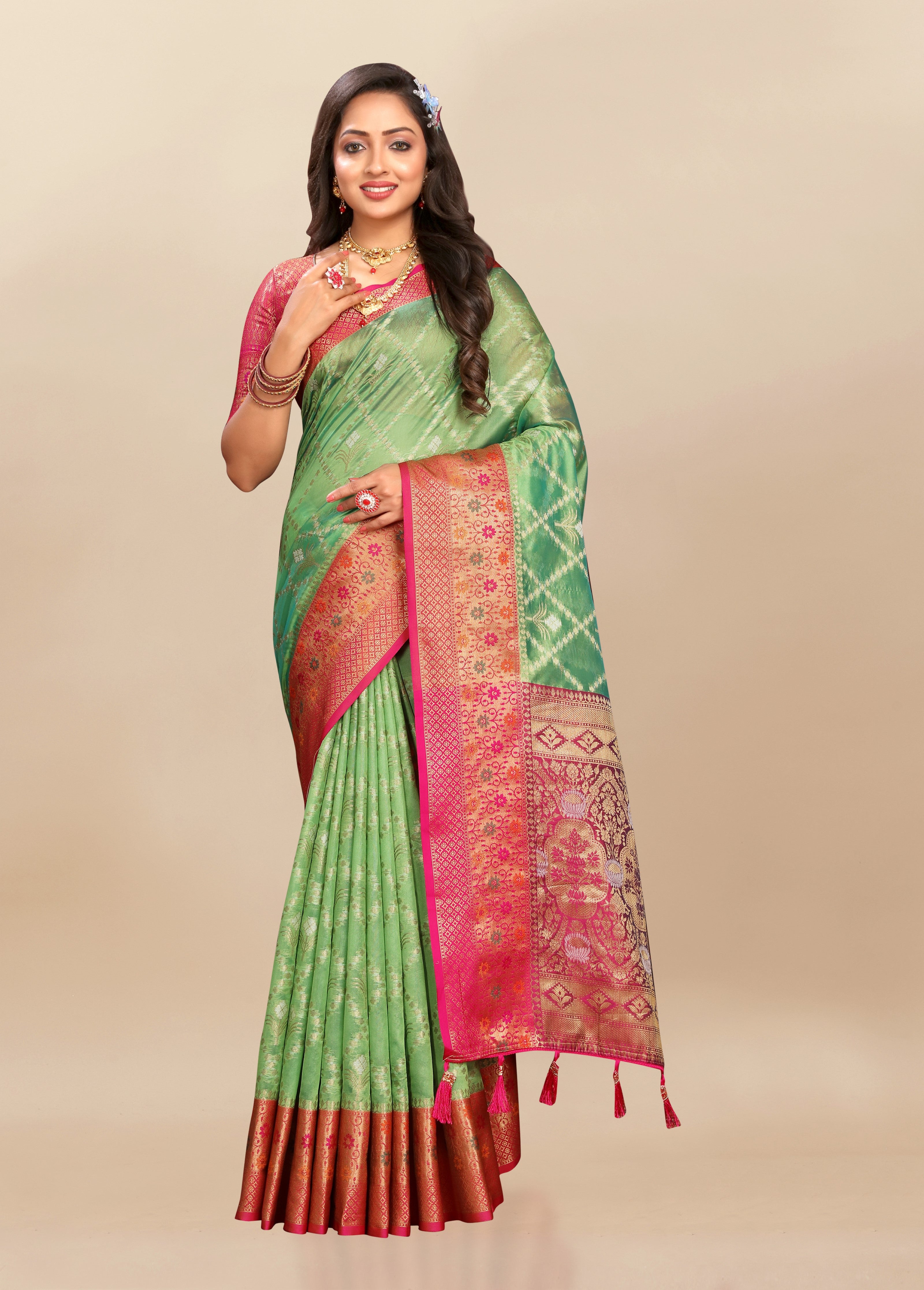 Vsaree Green Kanjivaram Silk And Zari weaving Saree With Designer Border And Blouse