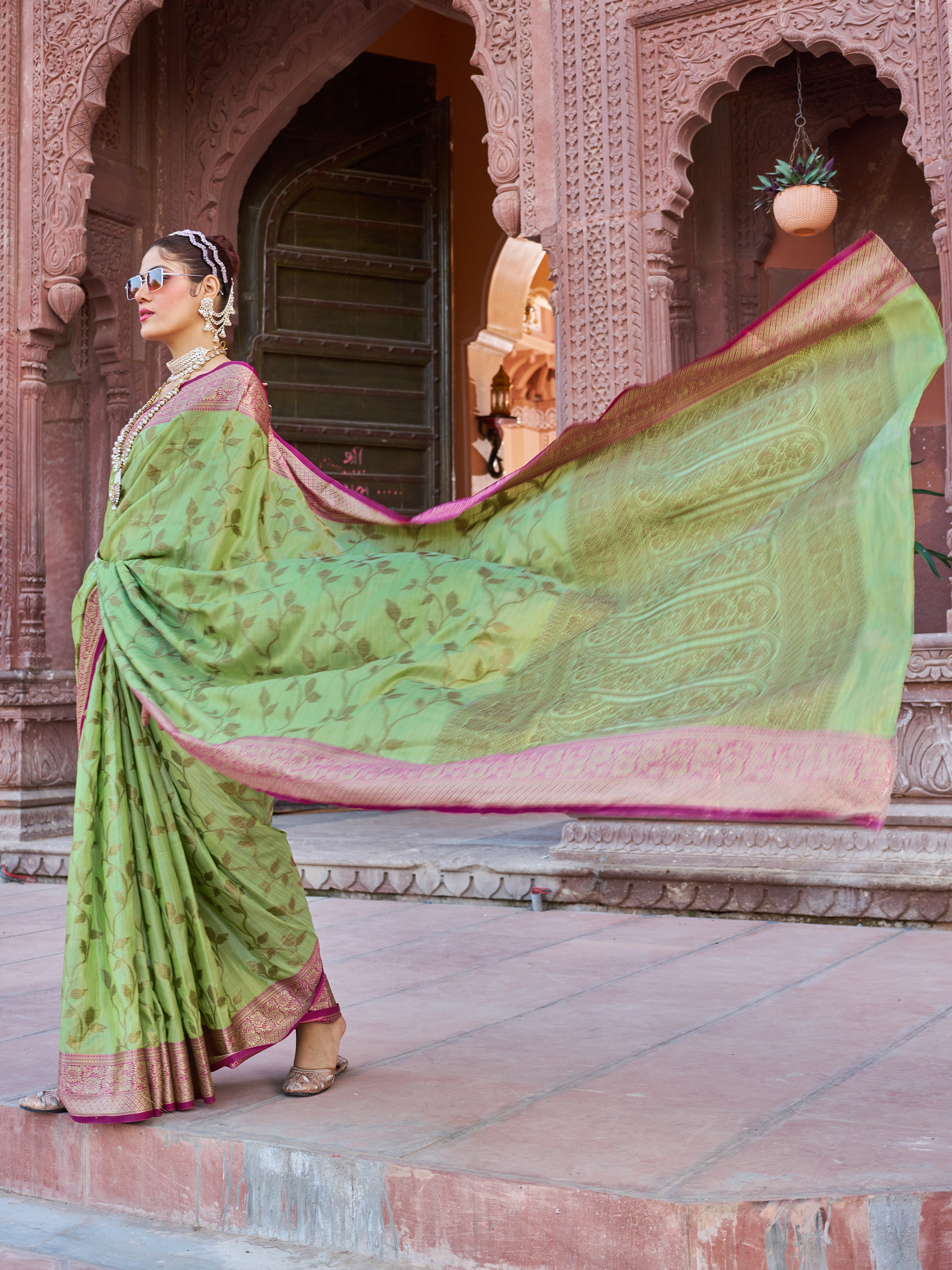 Vsaree Green Cotton Silk Saree Zari Weaving Border And Fancy Pallu With Blouse