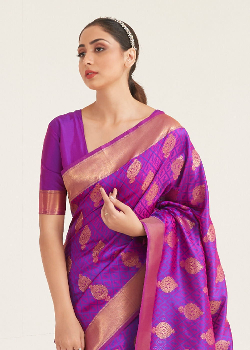 Vsaree Purple Designer Art Silk Saree With Having Rich Pallu And Blouse