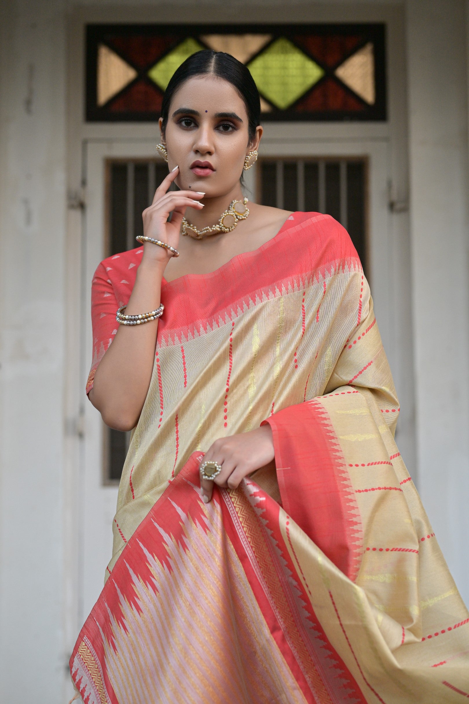 Vsaree Chiku Raw Silk Saree With Contrast Border And Lining Pallu With Contrast Blouse For Women