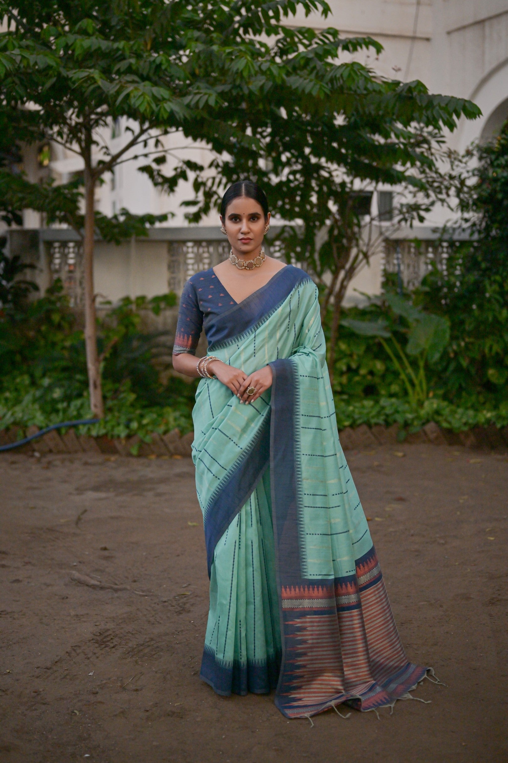 Vsaree Green Pink Raw Silk Saree With Contrast Border And Lining Pallu With Contrast Blouse For Women