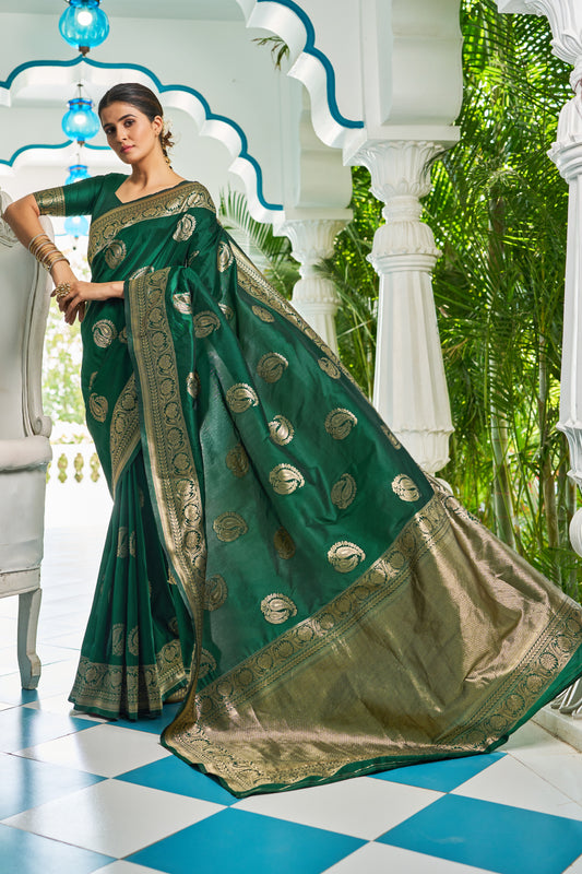 Vsaree Green Silk Blend Saree With Designer Border And Heavy Pallu Along With Blouse