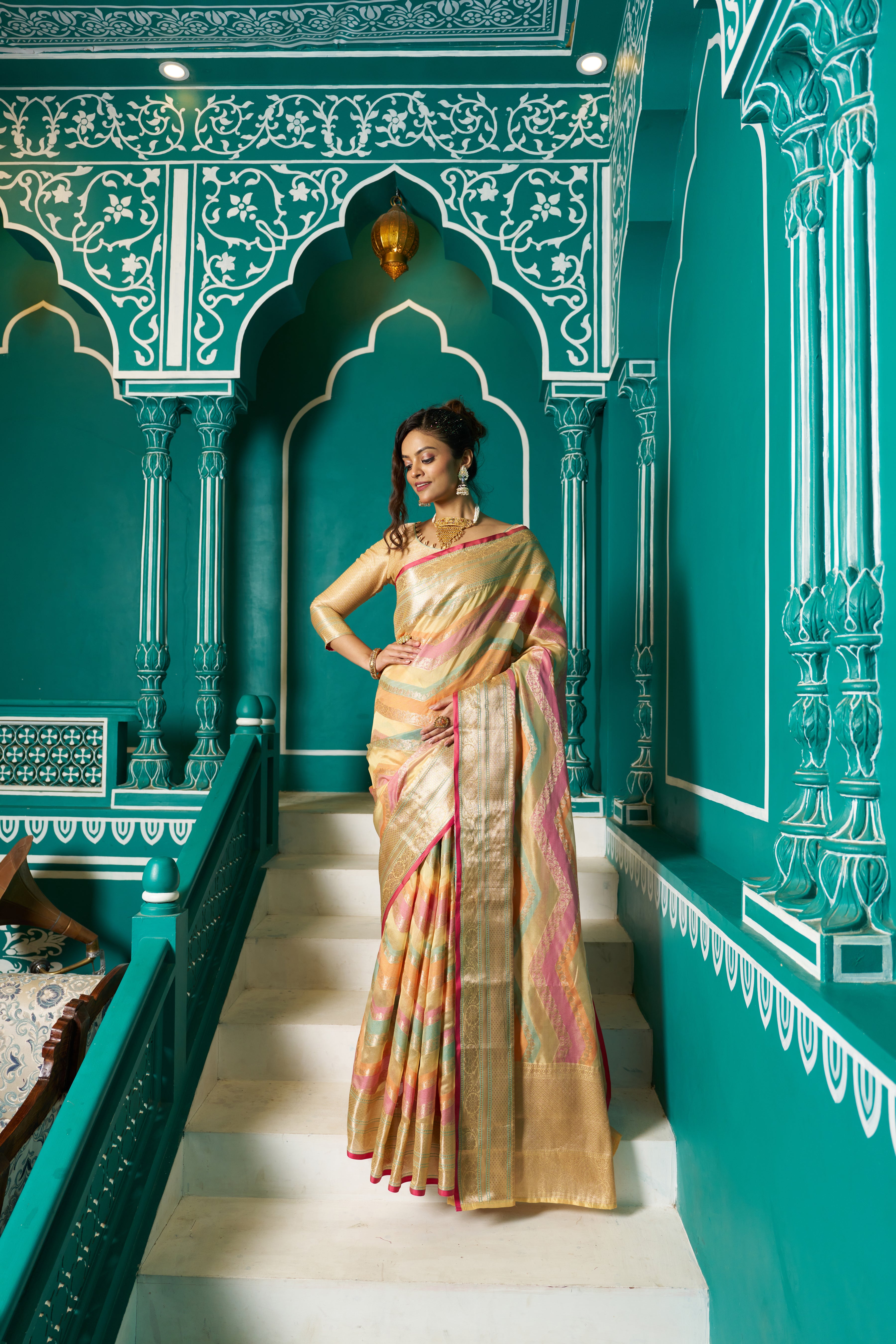 Designer Banarasi Kanjivaram Silk Golden Border With Banarasi Design Saree And Blouse