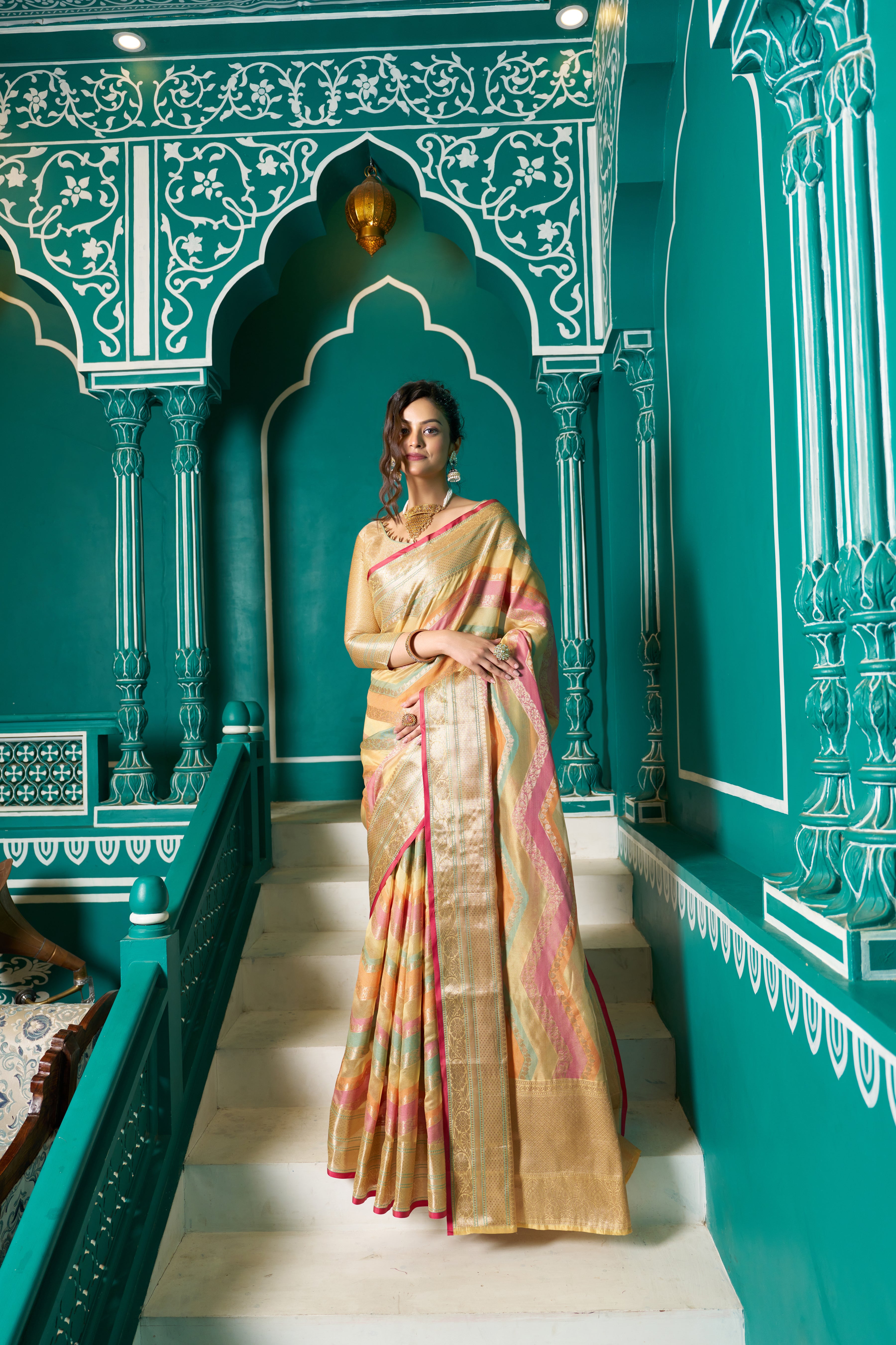 Designer Banarasi Kanjivaram Silk Golden Border With Banarasi Design Saree And Blouse