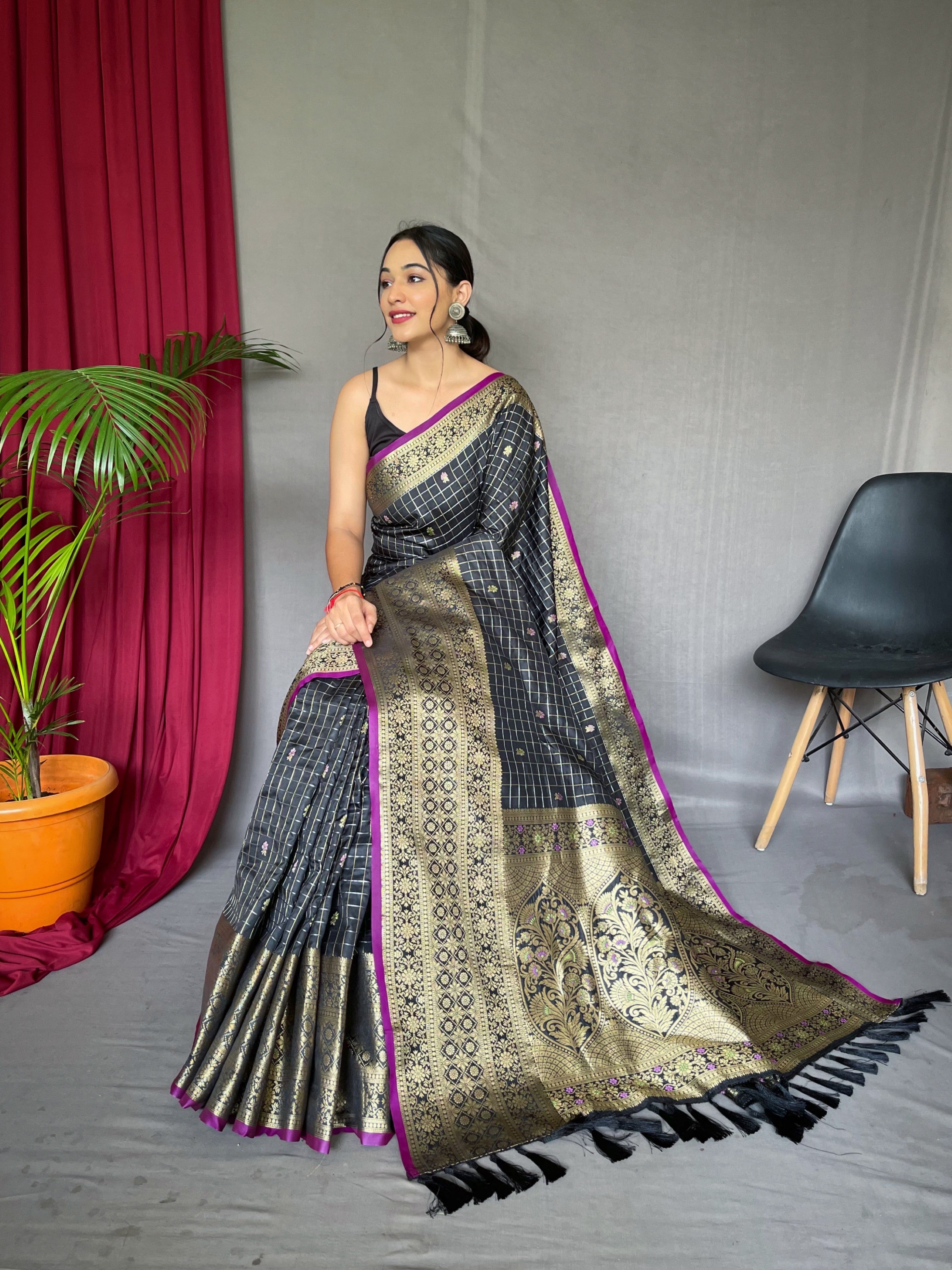 Vsaree Banarasi Design Soft Silk Saree With Golden Zari Weaving Border And Heavy Rich Pallu