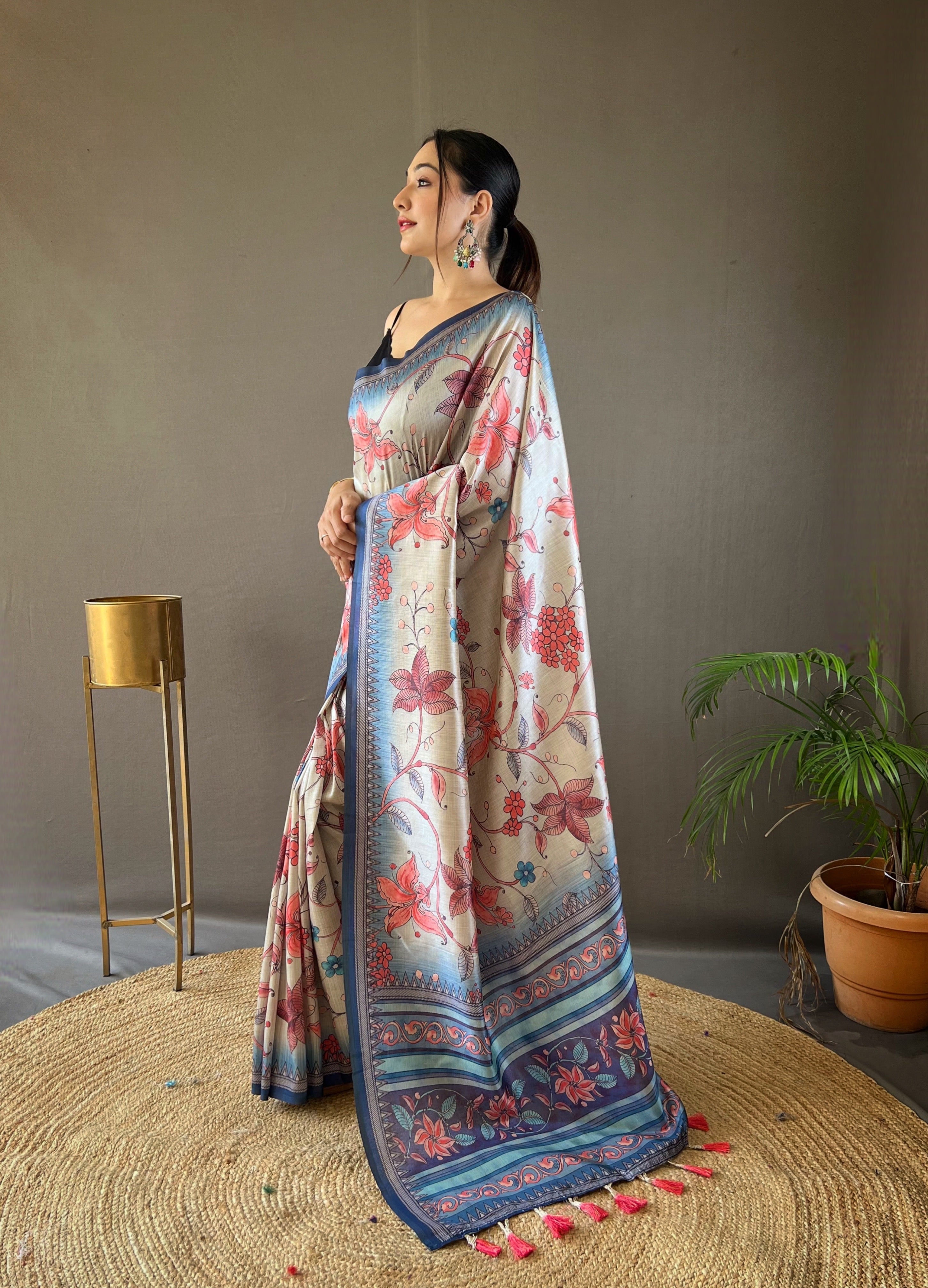 Vsaree Printed Design Soft Silk Saree With Rich Designer Pallu And Blouse