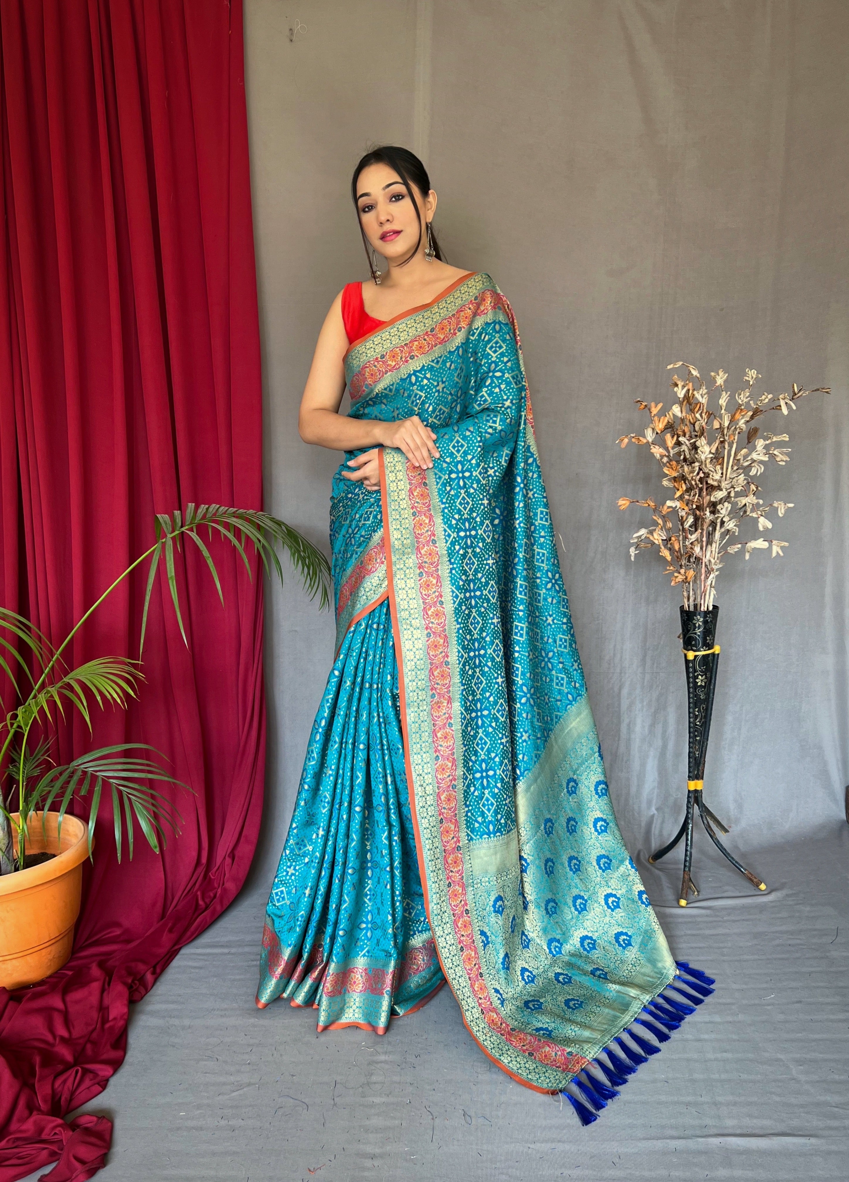 Vsaree Patola Soft Silk Saree And Zari Weaving With Rich Pallu Saree And Blouse For Woman