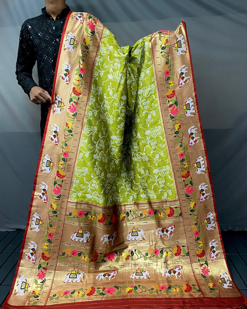 Vsaree Patola Soft Silk Saree And Zari Weaving With Rich Pallu Saree And Blouse For Women