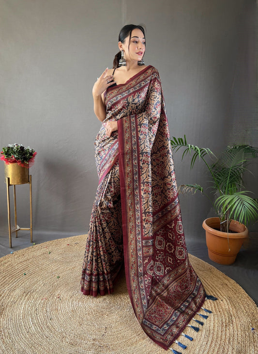 Designer Cotton Silk And Printed  Zari Weaving Border Saree With Woven Rich Pallu And Blouse