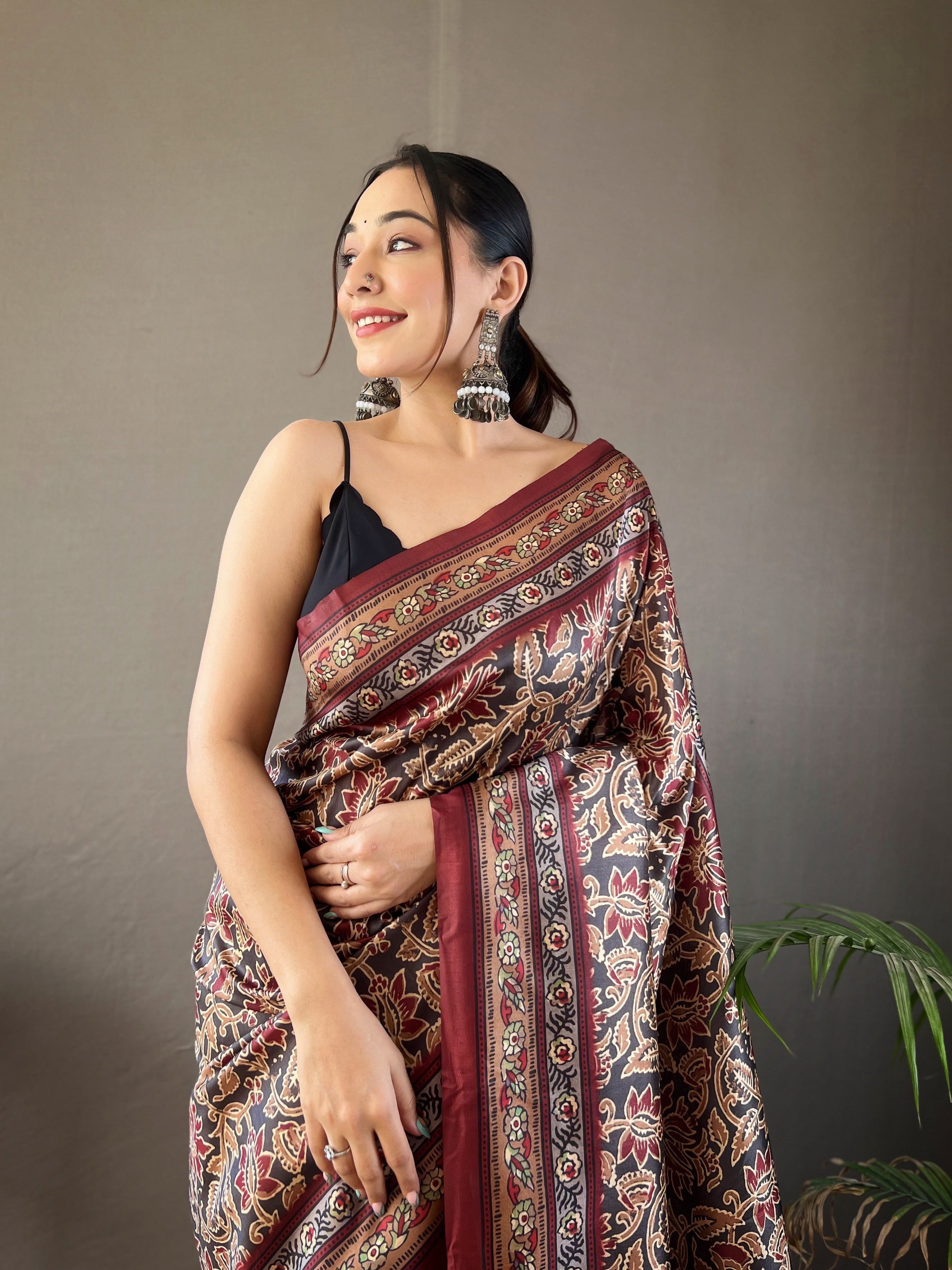 Designer Cotton Silk And Printed  Zari Weaving Border Saree With Woven Rich Pallu And Blouse