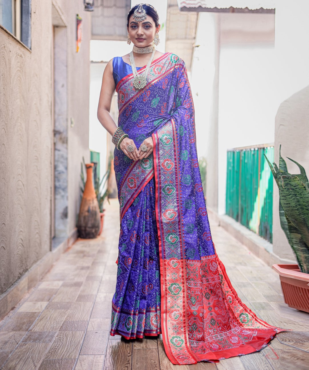 Vsaree Patola Soft Silk Saree And Zari Weaving With Rich Pallu Saree And Blouse