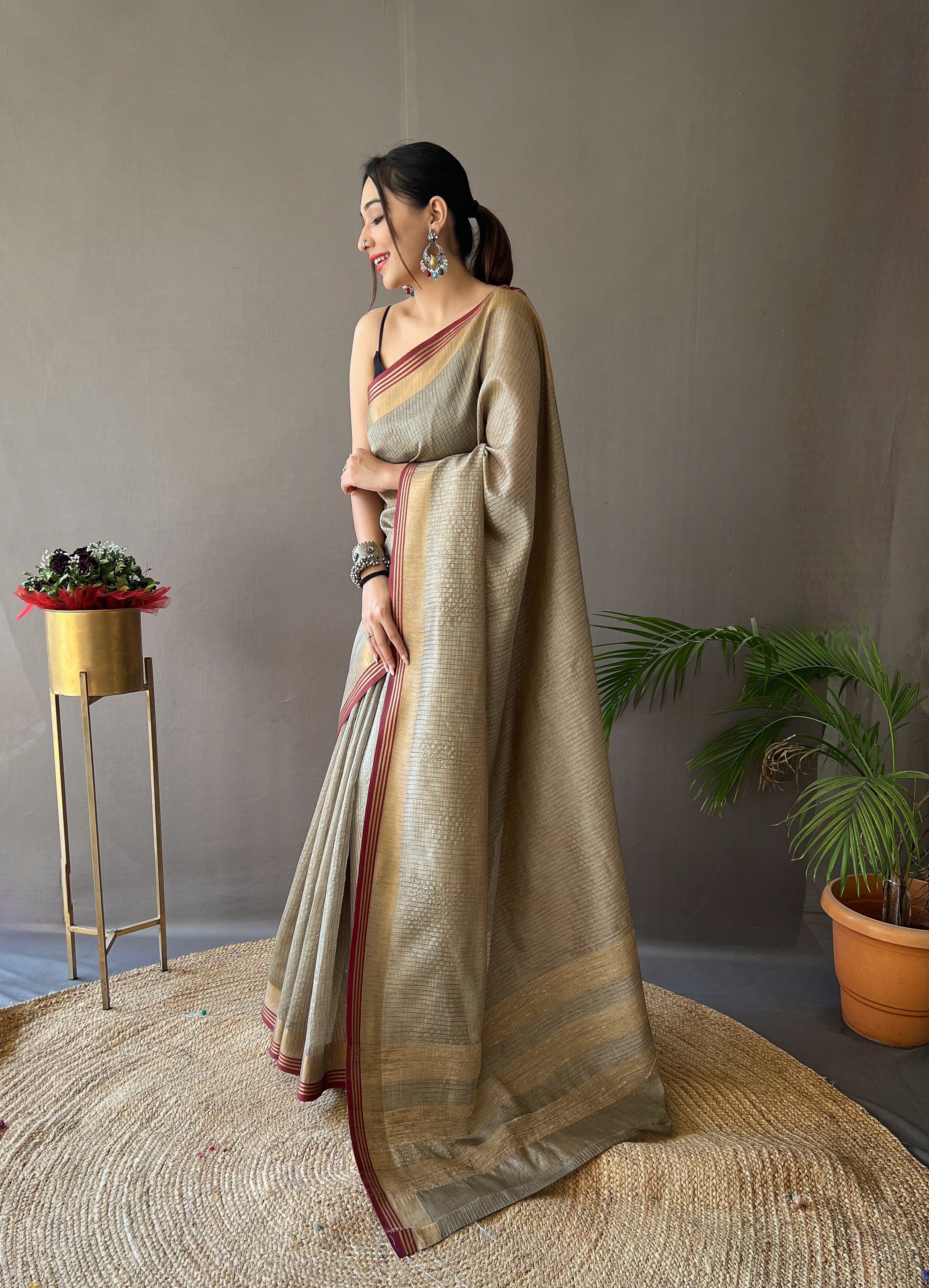 Vsaree Soft Silk Saree And Golden Zari Weaving Border And Rich pallu With Blouse